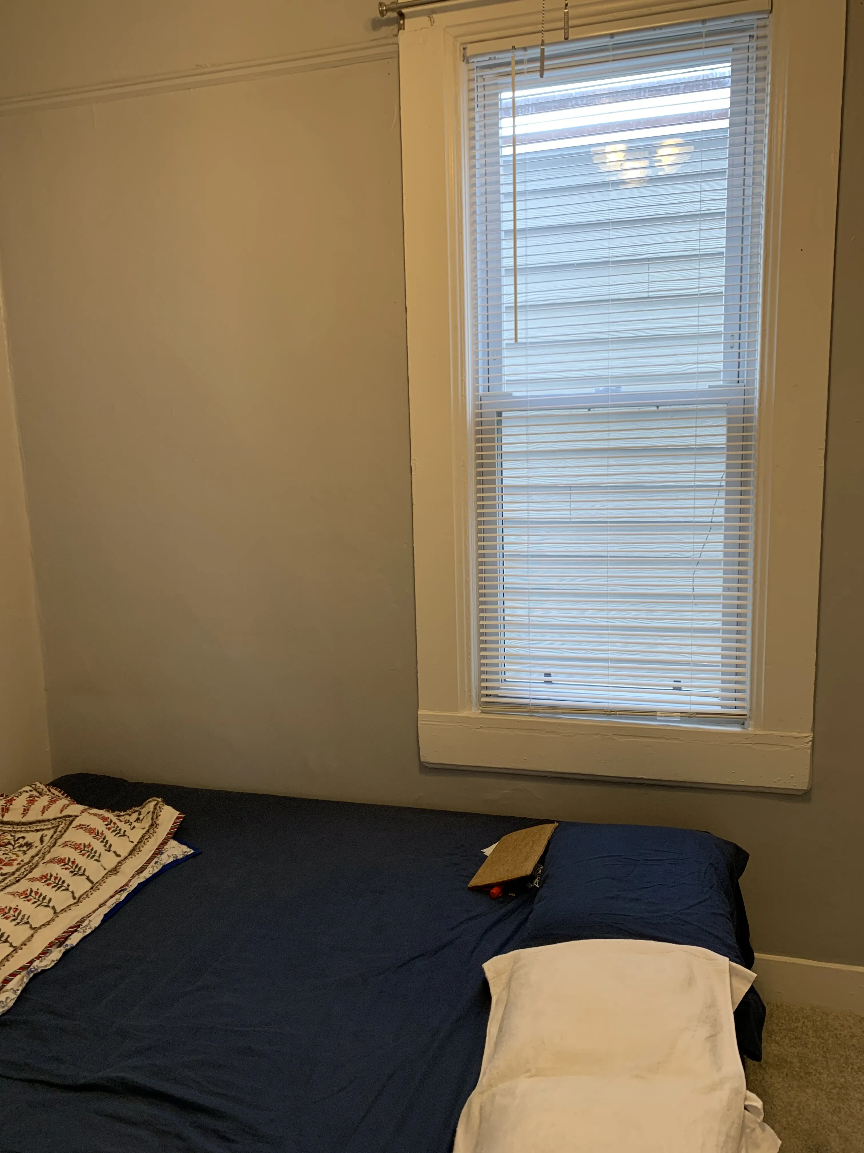 3015 N CLIFTON AVE 60657-3015 N Clifton-unit#01-R-Chicago-IL