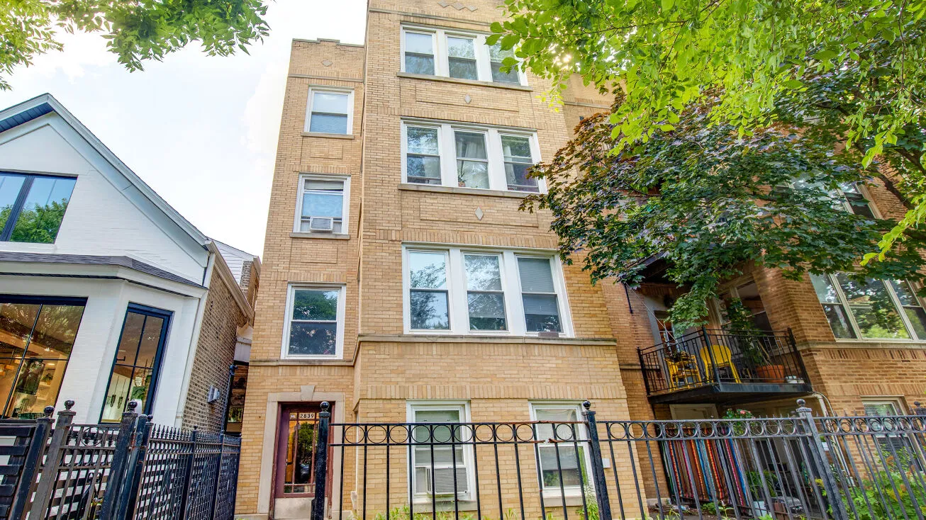 2839 N WHIPPLE ST 60618-unit#3-Chicago-IL