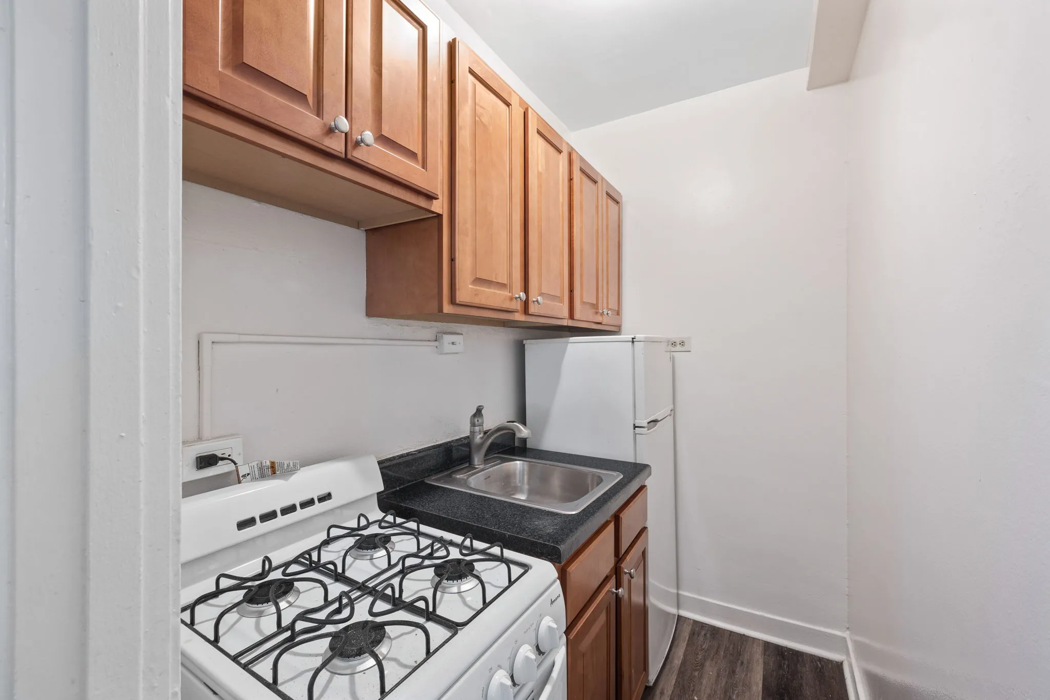 917 W EASTWOOD AVE 60640-The Eastwood-unit#Apt S-Chicago-IL