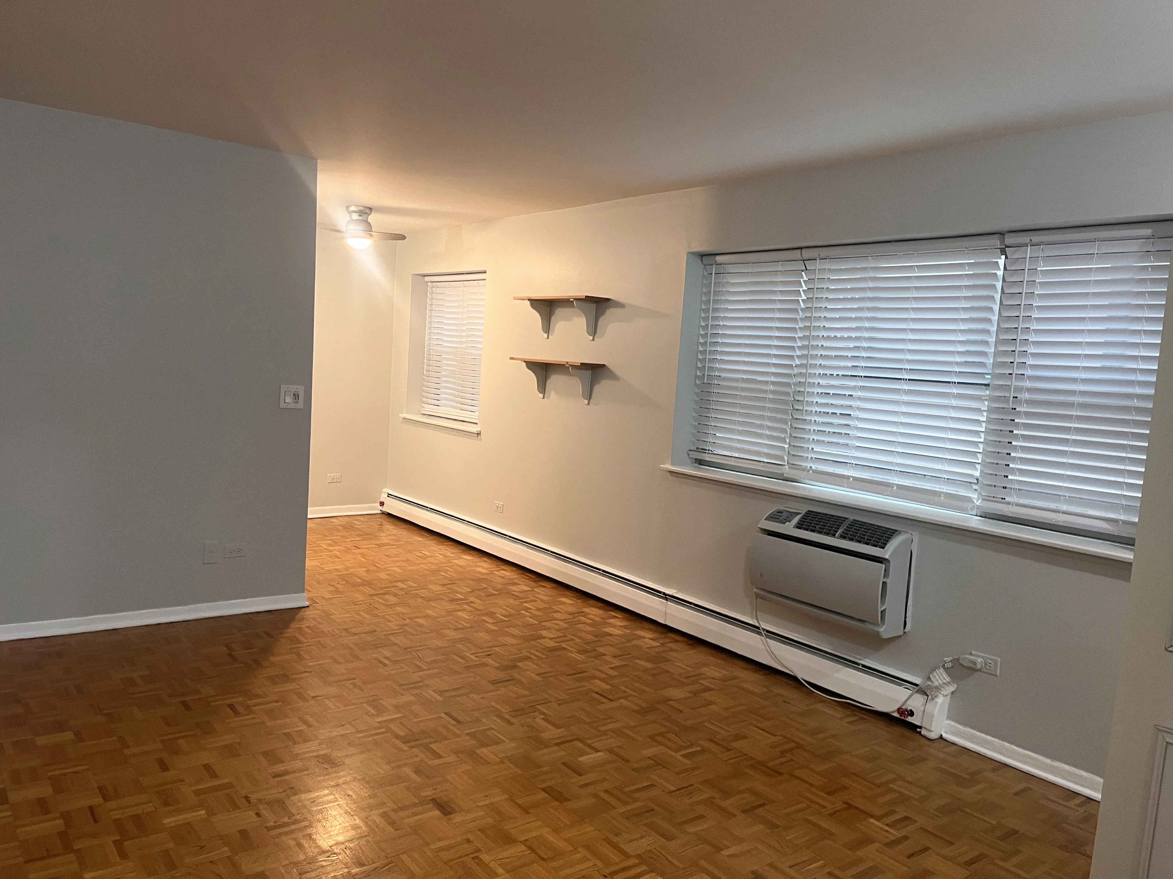 420 W ALDINE AVE 60657-unit#230-Chicago-IL