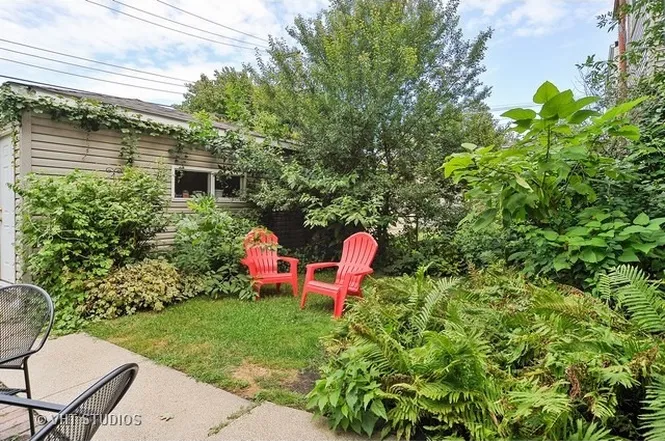 2218 W ARGYLE ST 60625-unit#2-Chicago-IL