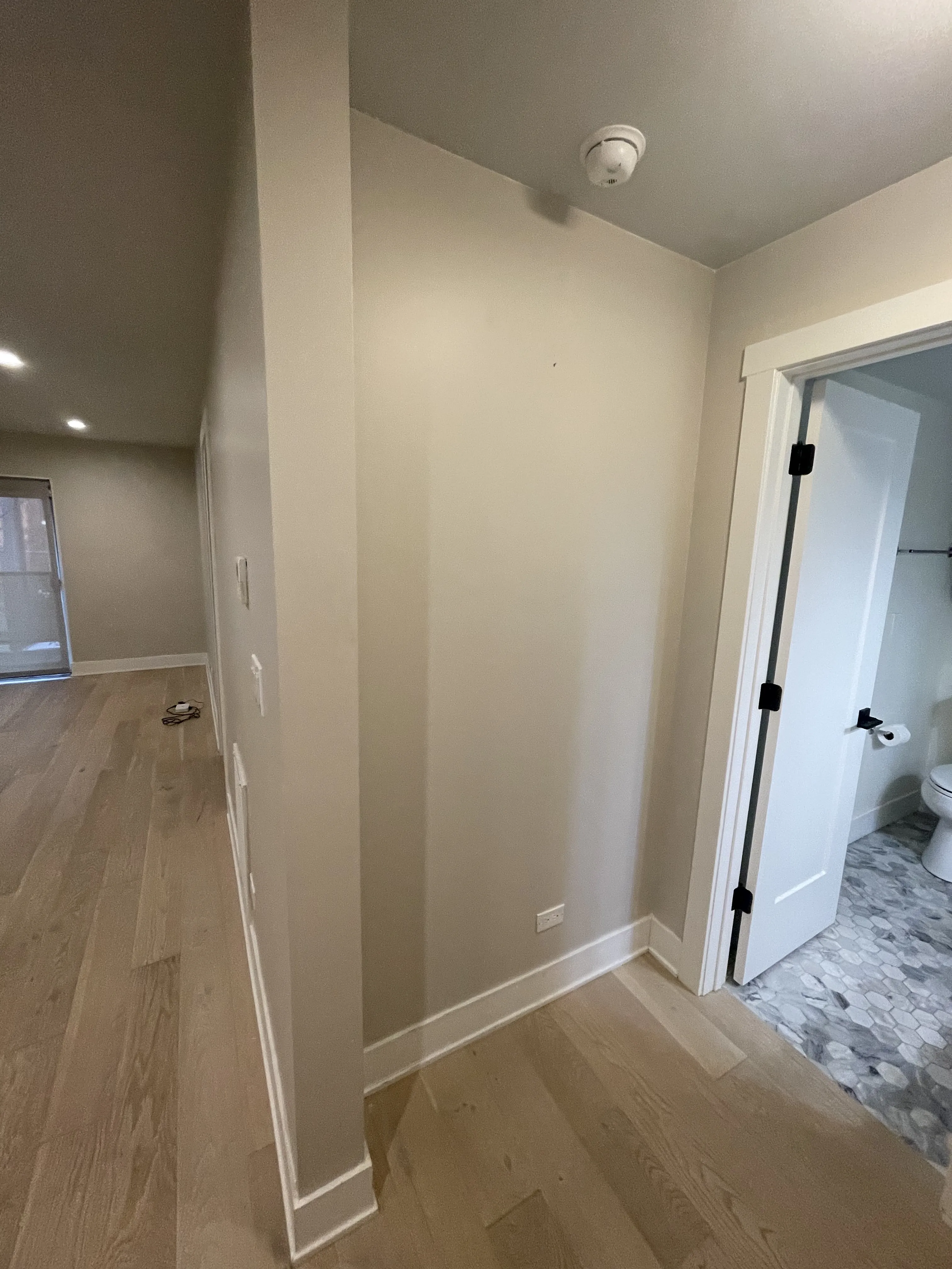 1955 N LINCOLN AVE 60614-unit#2F-Chicago-IL