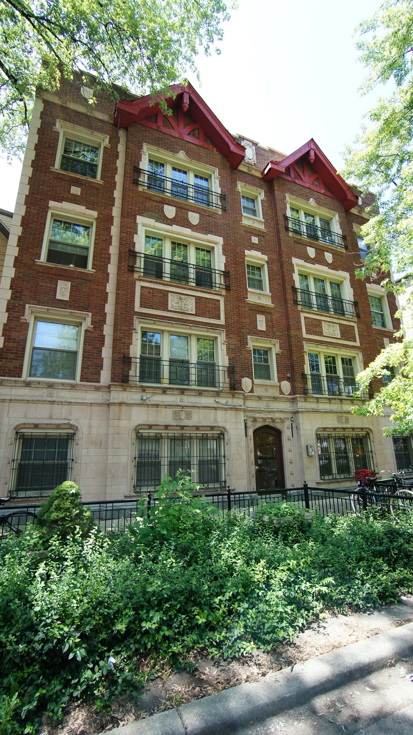 2536 N SAWYER AVE 60647-unit#410-Chicago-IL