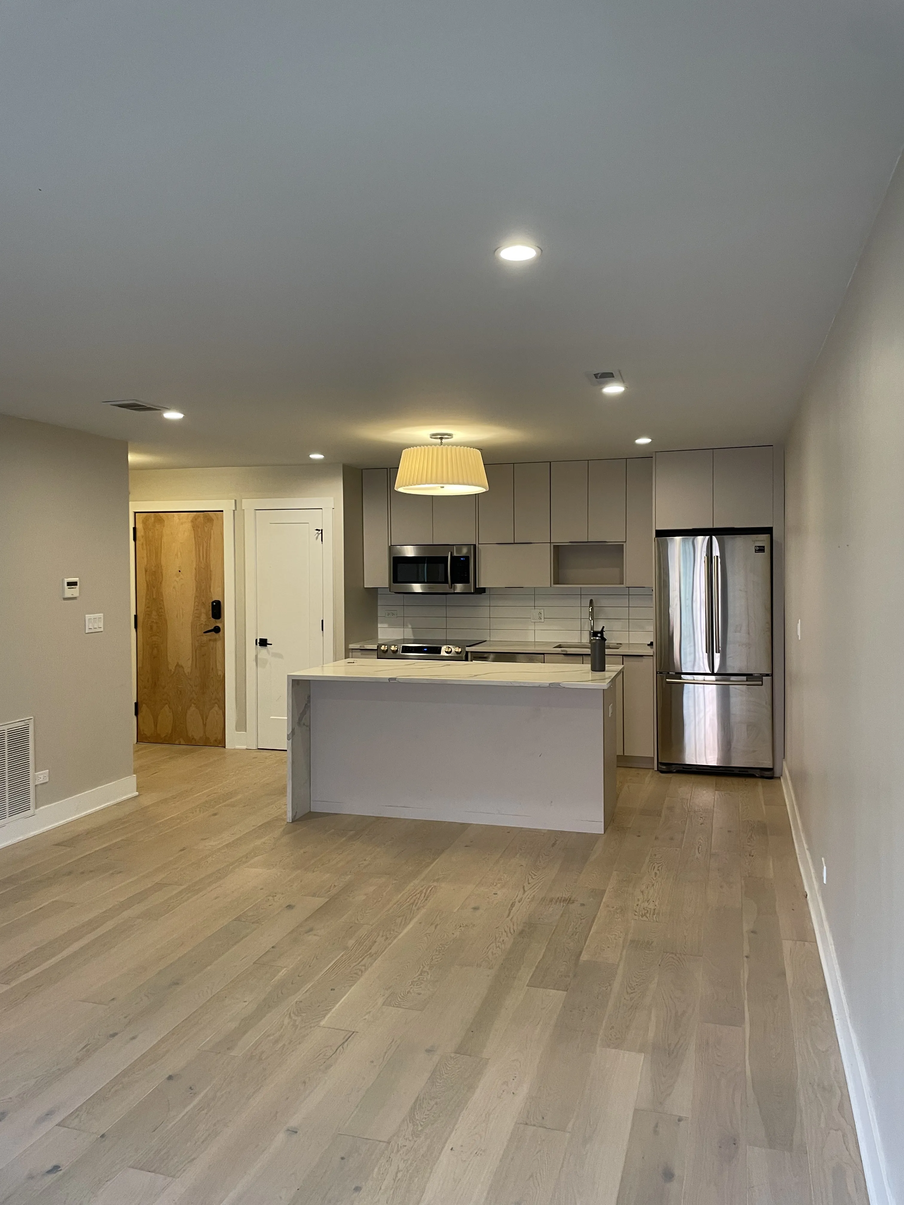 1955 N LINCOLN AVE 60614-unit#2F-Chicago-IL