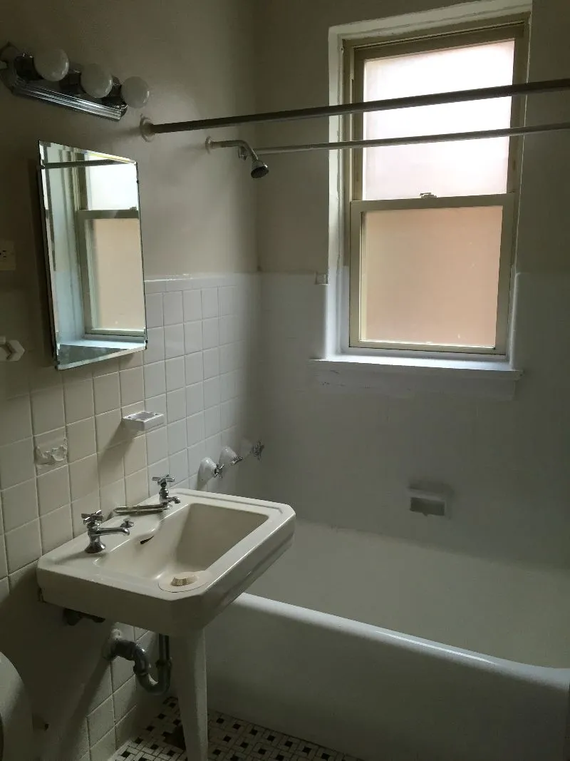 1628 W SHERWIN AVE 60626-unit#304-Chicago-IL