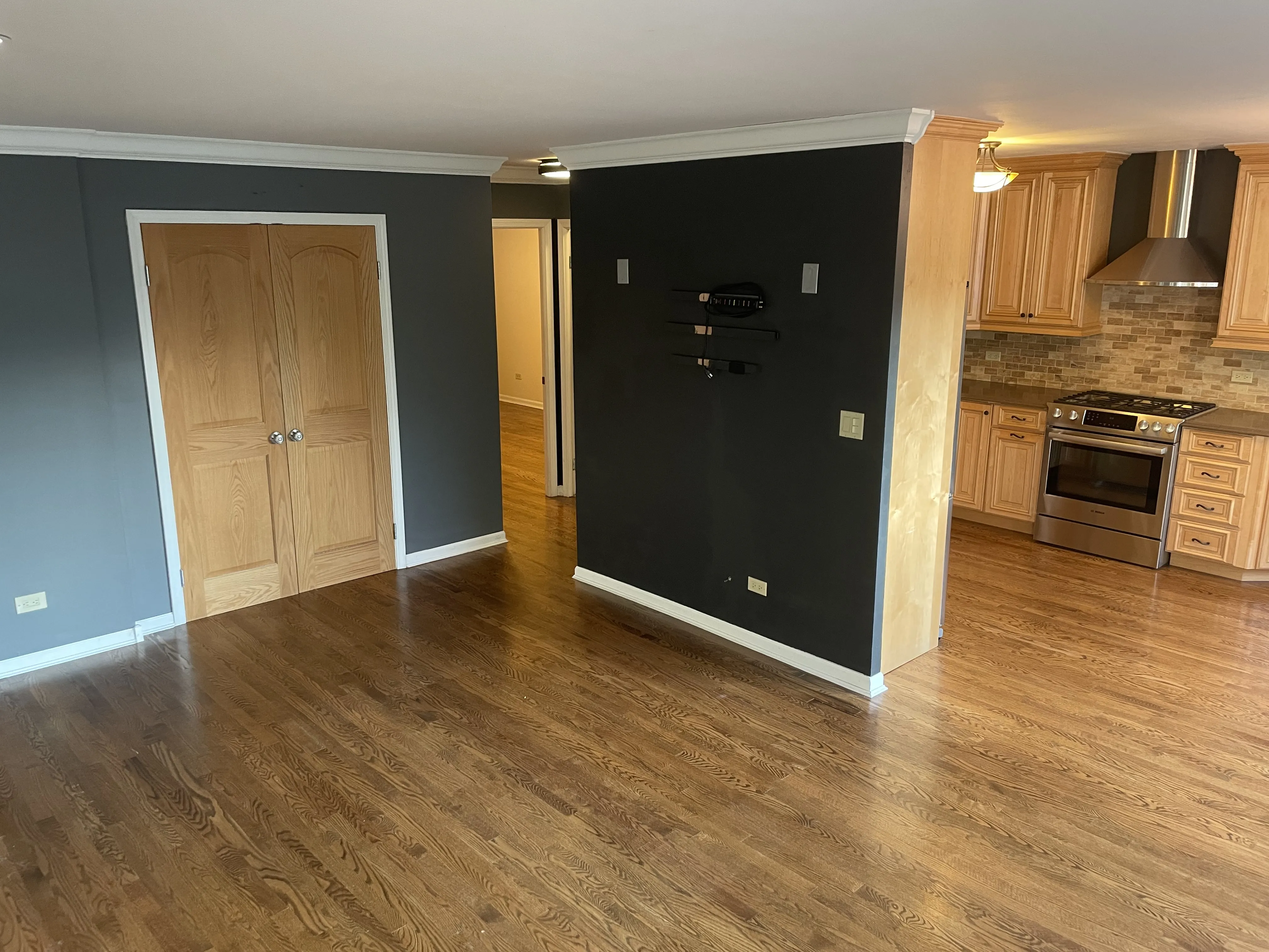 561 W STRATFORD PL 60657-unit#4-B-Chicago-IL