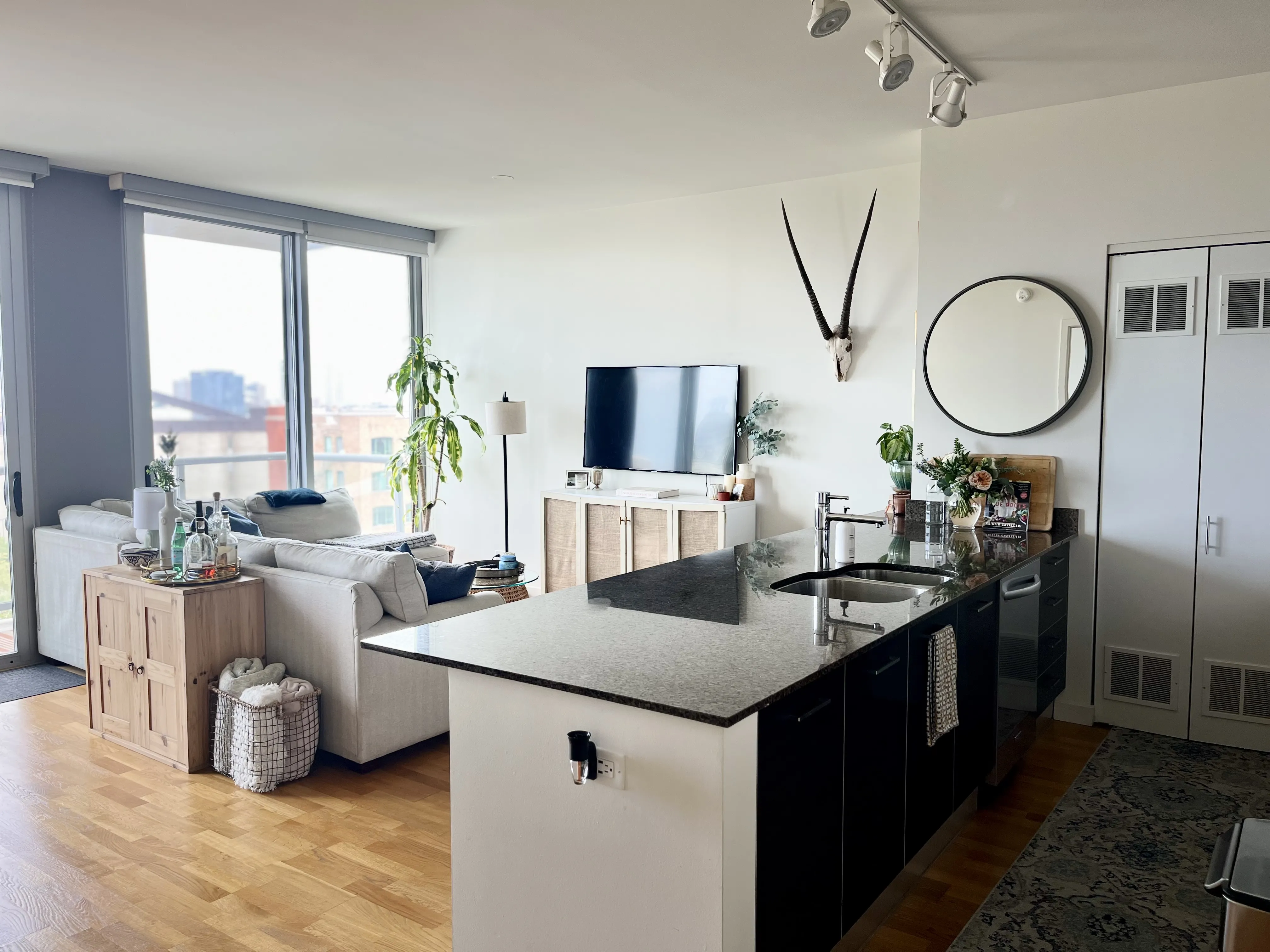 910 W HURON ST 60642-unit#913-Chicago-IL