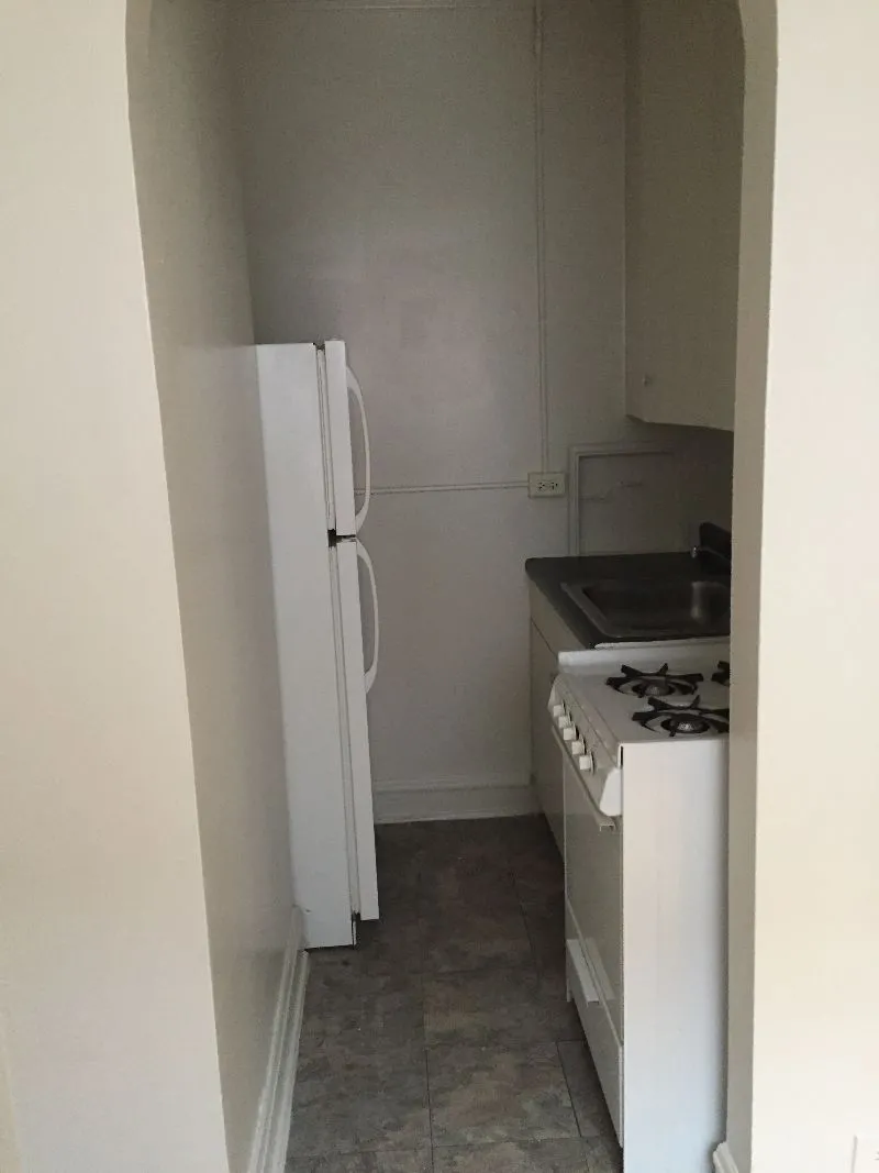 1628 W SHERWIN AVE 60626-unit#304-Chicago-IL