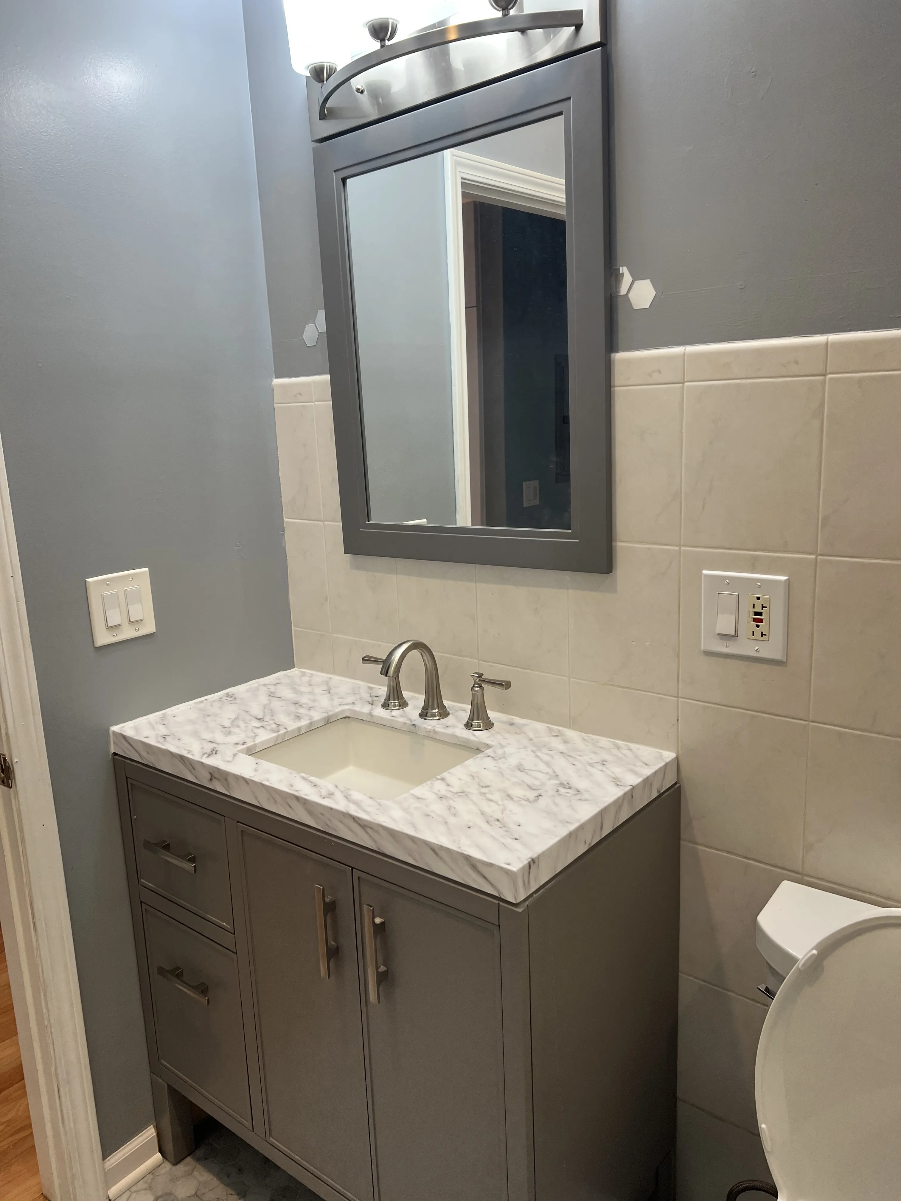 2849 W LYNDALE ST 60647-unit#1st-Chicago-IL