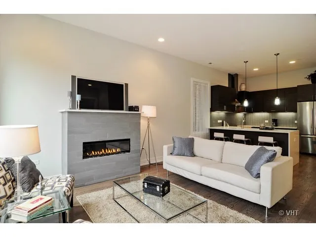1425 N LEAVITT ST 60622-unit#2-Chicago-IL