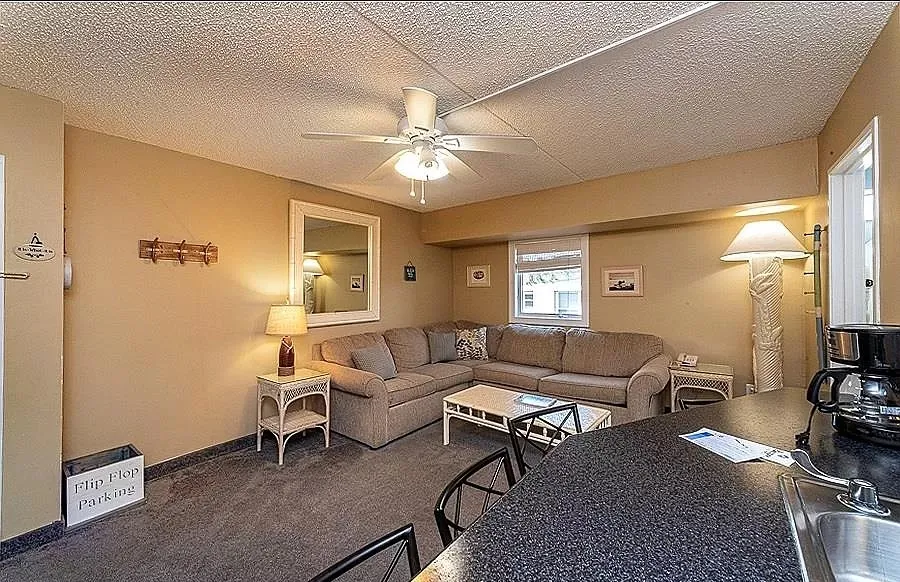 70 E SCOTT ST 60610-unit#1-Chicago-IL