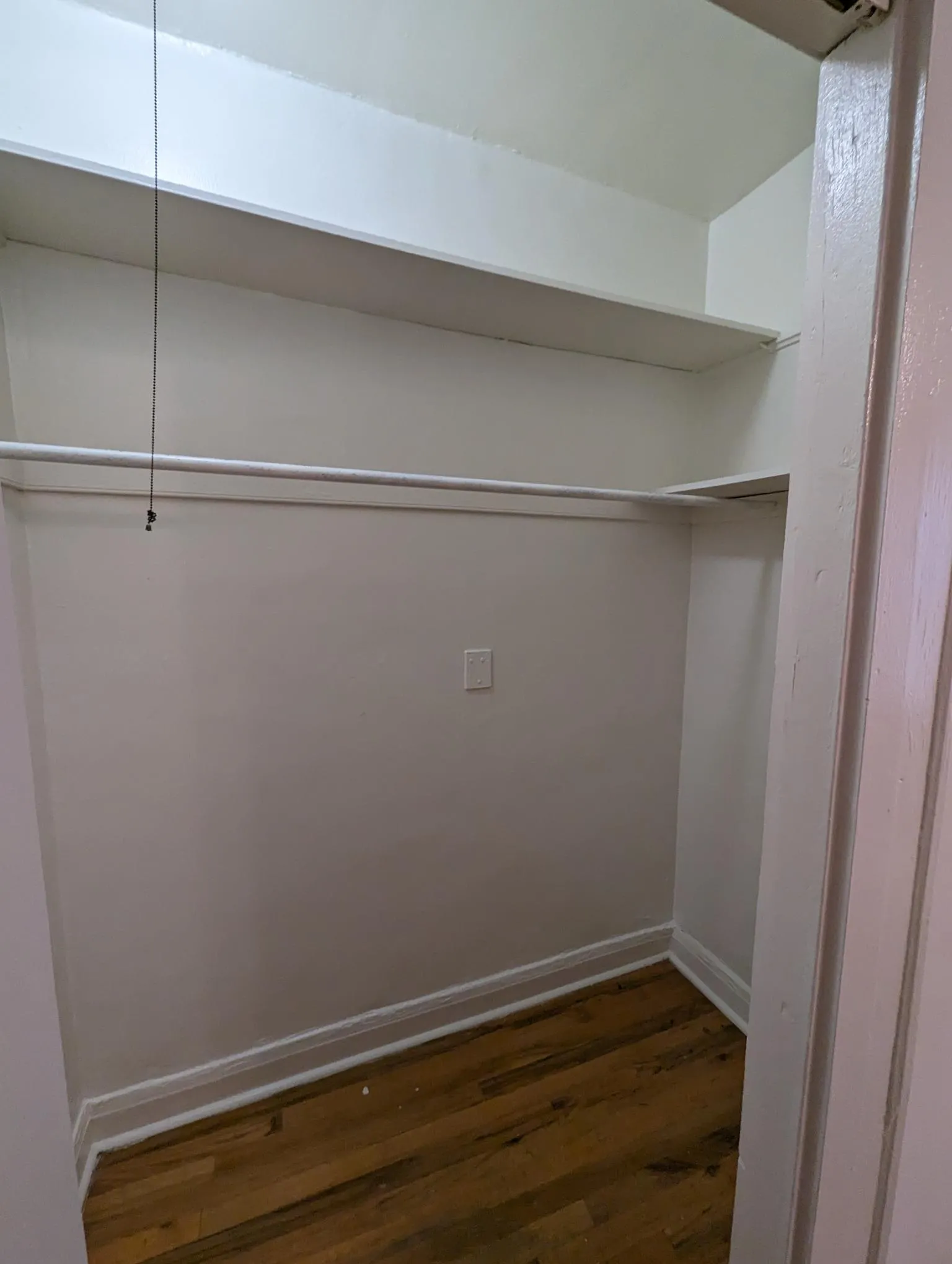 640 W BRIAR PL 60657-unit#105-Chicago-IL