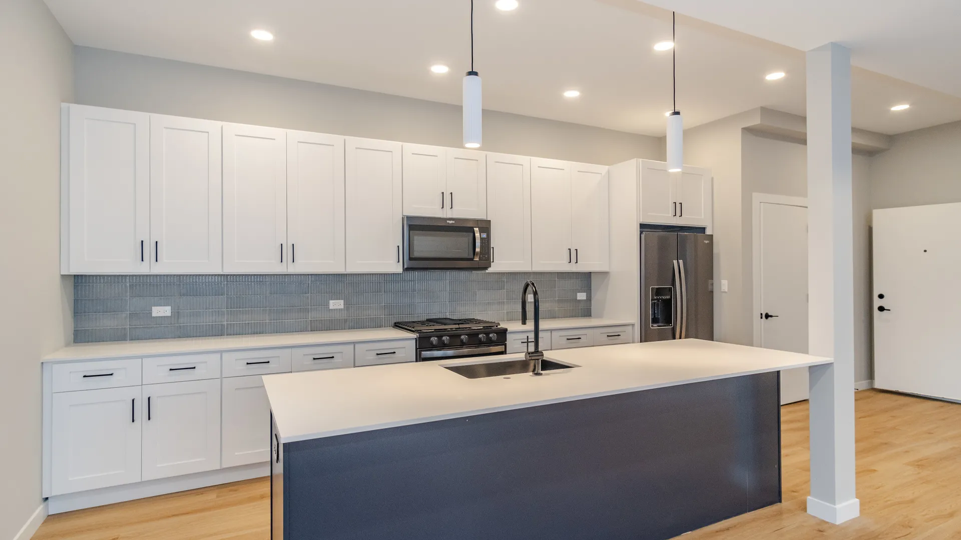 3520 W SHAKESPEARE AVE 60647-unit#2-Chicago-IL