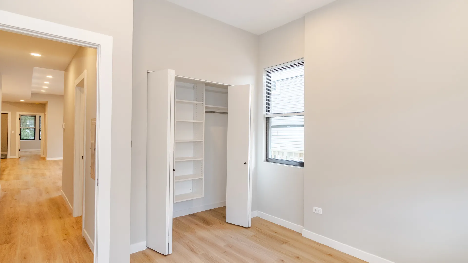 3520 W SHAKESPEARE AVE 60647-unit#2-Chicago-IL