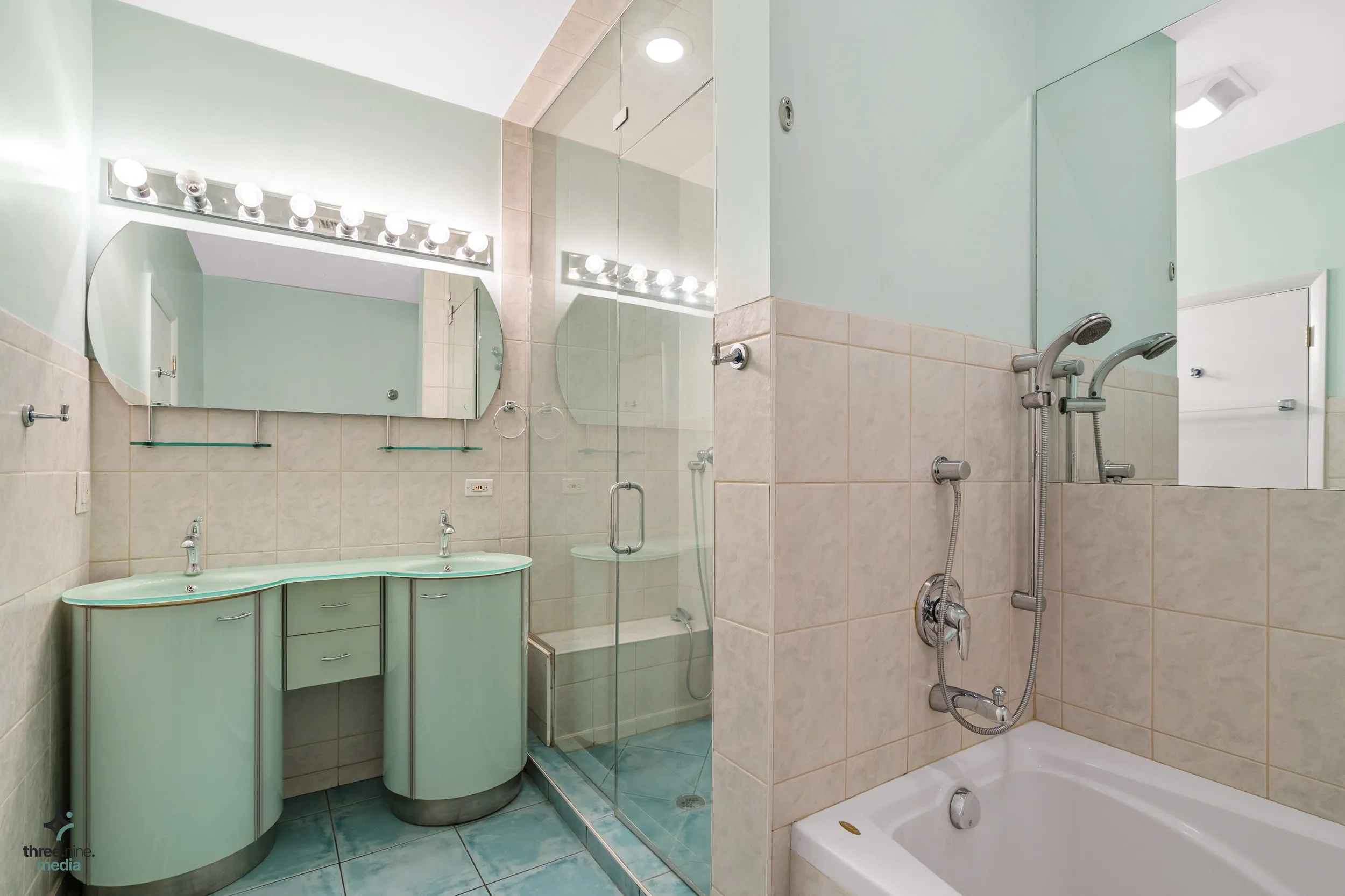 2723 N SOUTHPORT AVE 60614-Chicago-IL