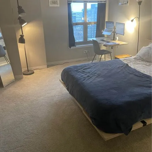 100 W CHESTNUT ST 60610-Room For Rent-unit#2502-Chicago-IL