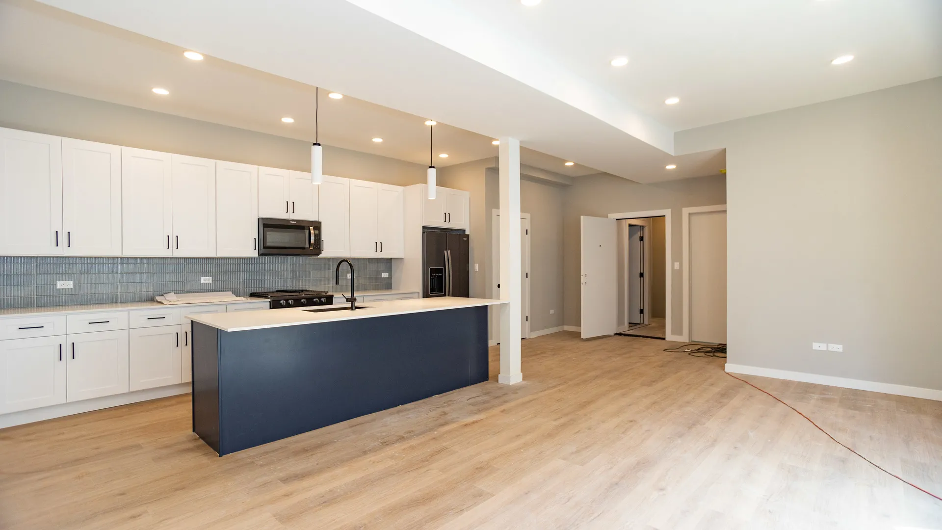 3520 W SHAKESPEARE AVE 60647-unit#2-Chicago-IL