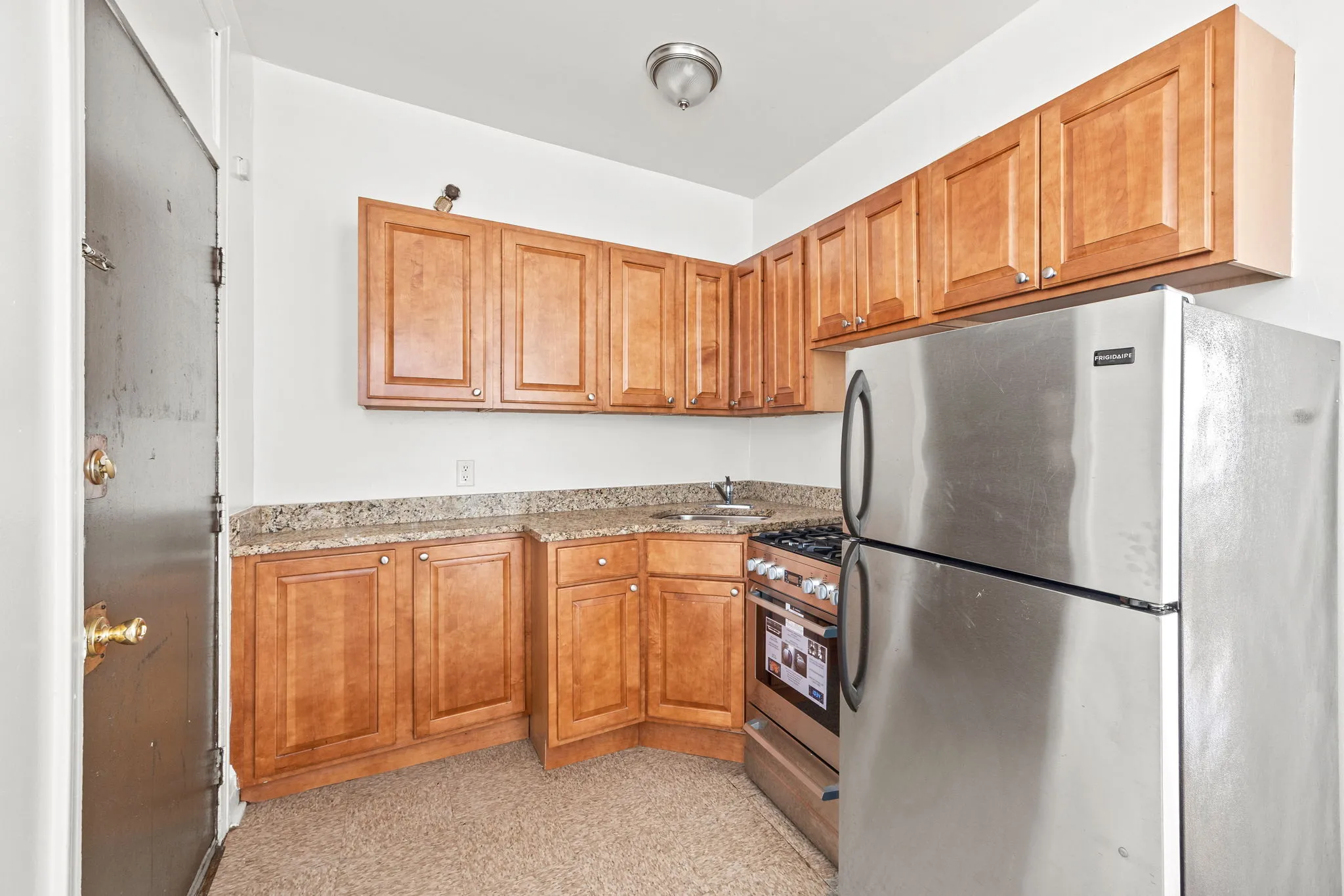 5900 N KENMORE AVE 60660-unit#3B-Chicago-IL