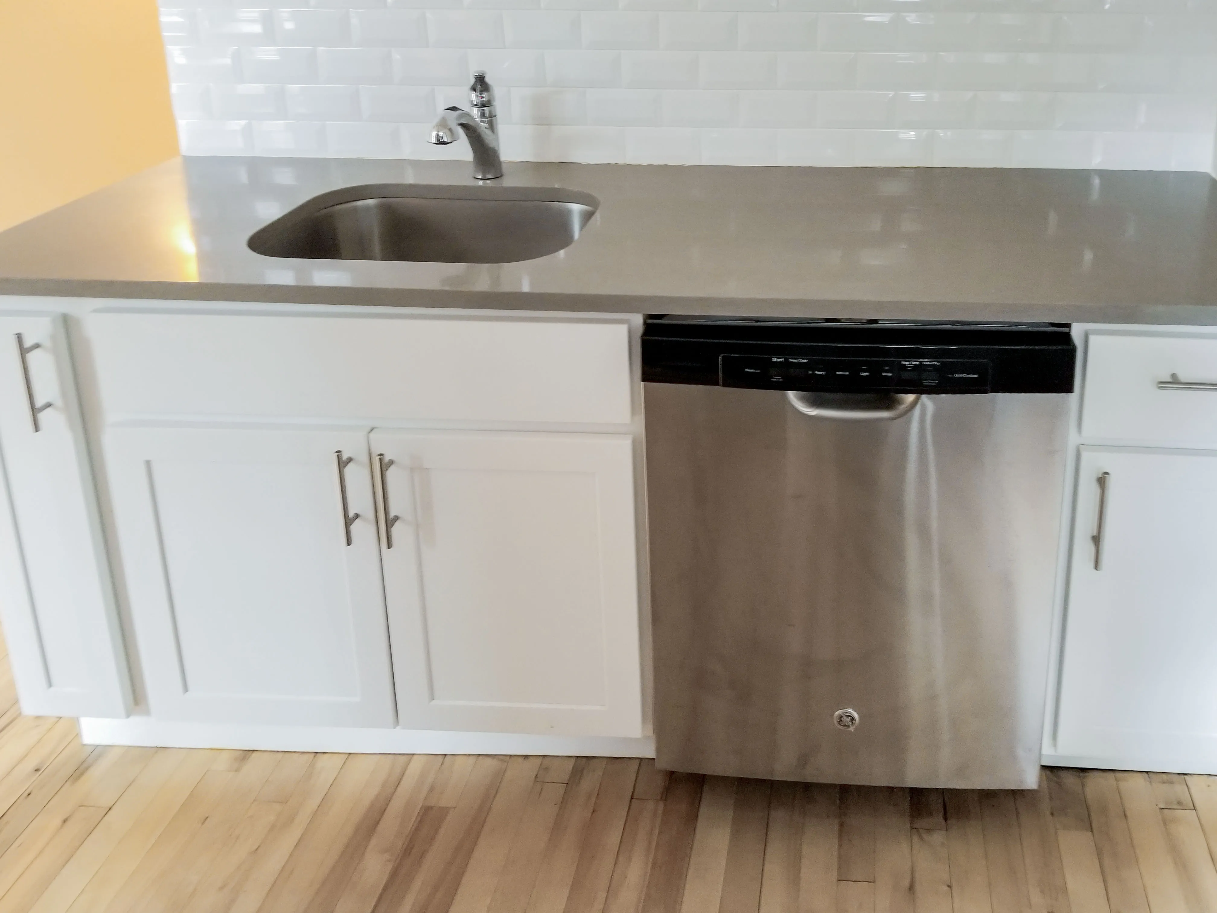 623 W MELROSE ST 60657-unit#M3-Chicago-IL