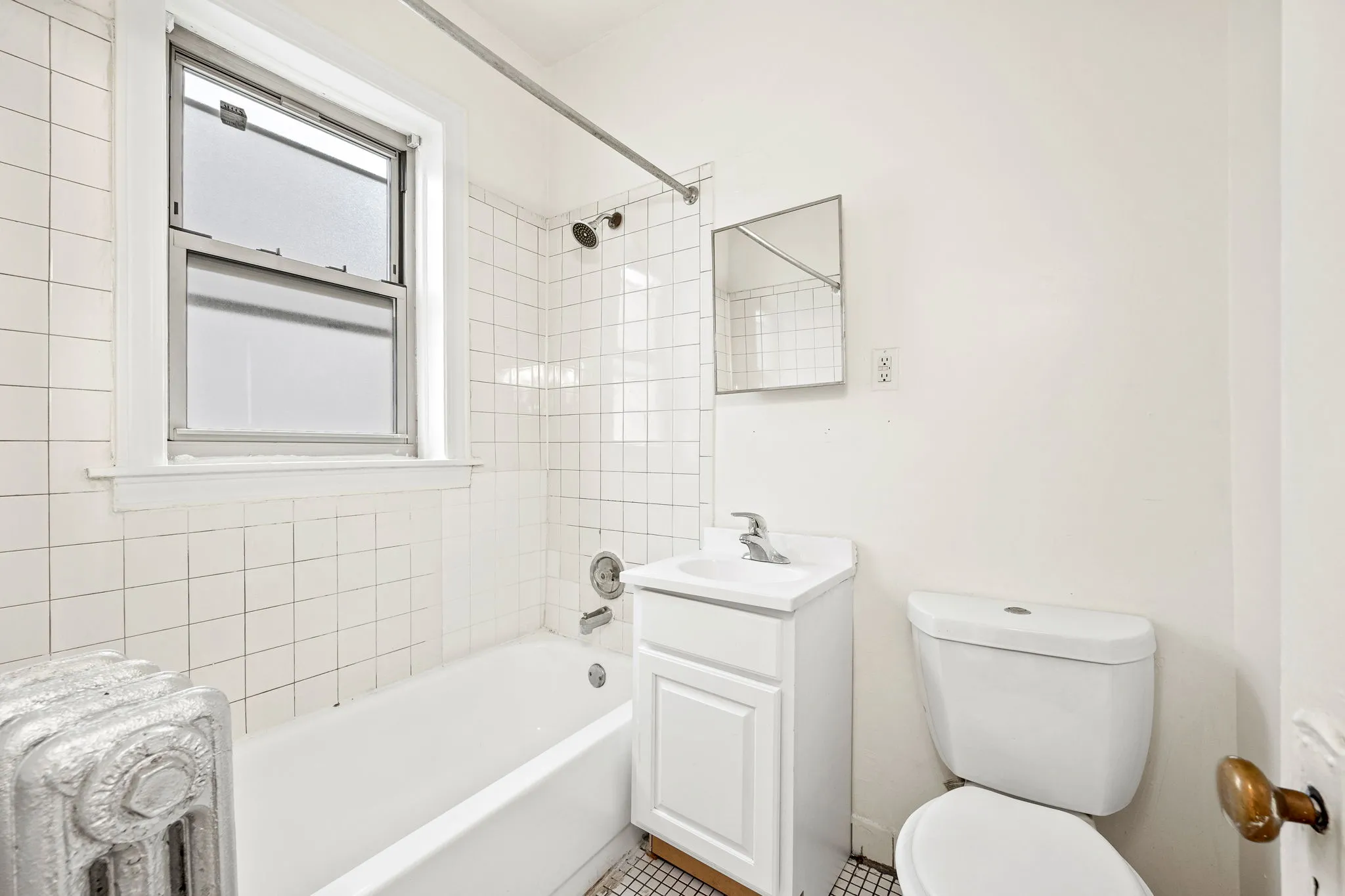 5900 N KENMORE AVE 60660-unit#3B-Chicago-IL