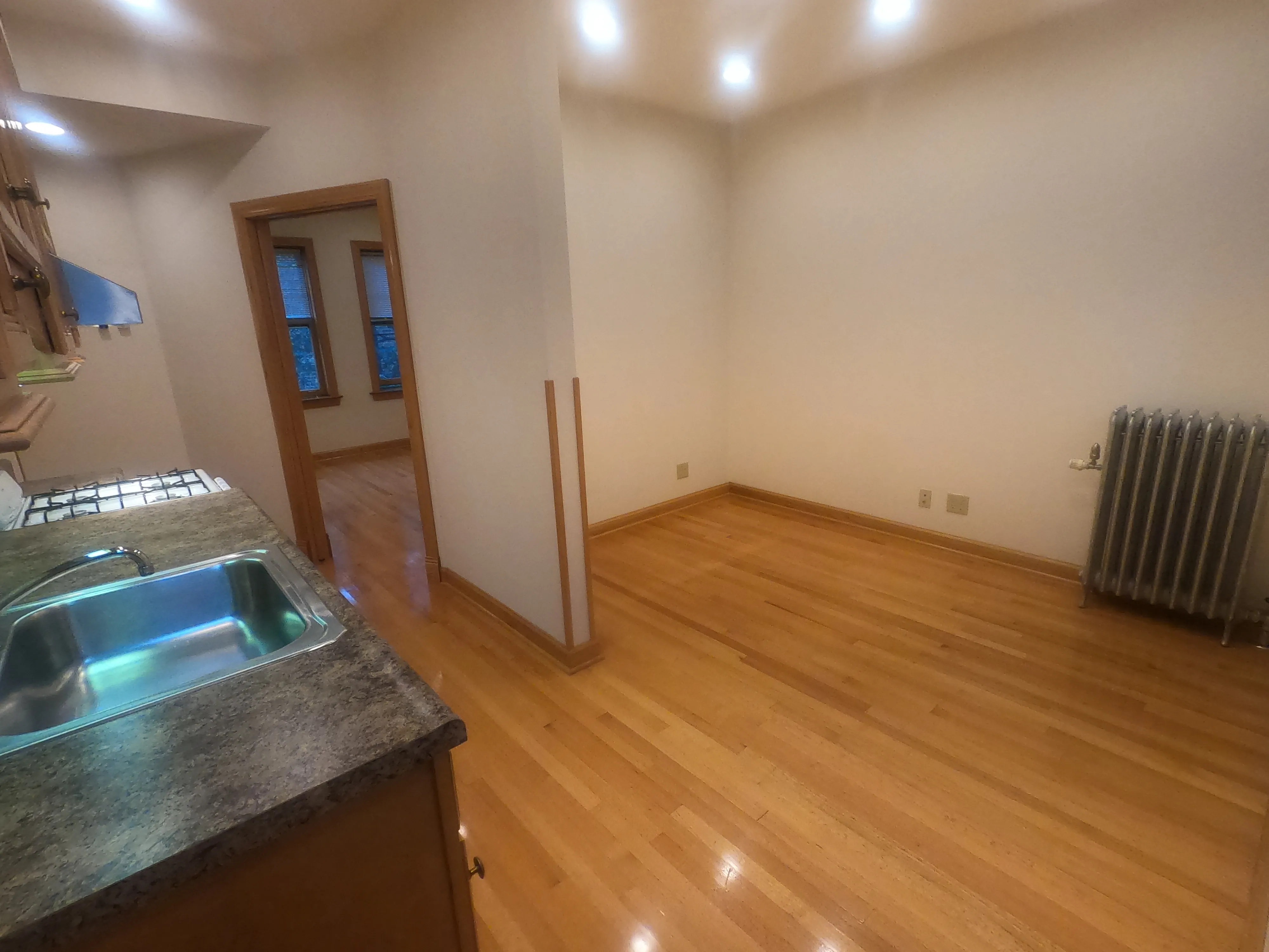 3744 1/2 N SHEFFIELD AVE 60613-Sheffield Apartments-unit#2B-Chicago-IL