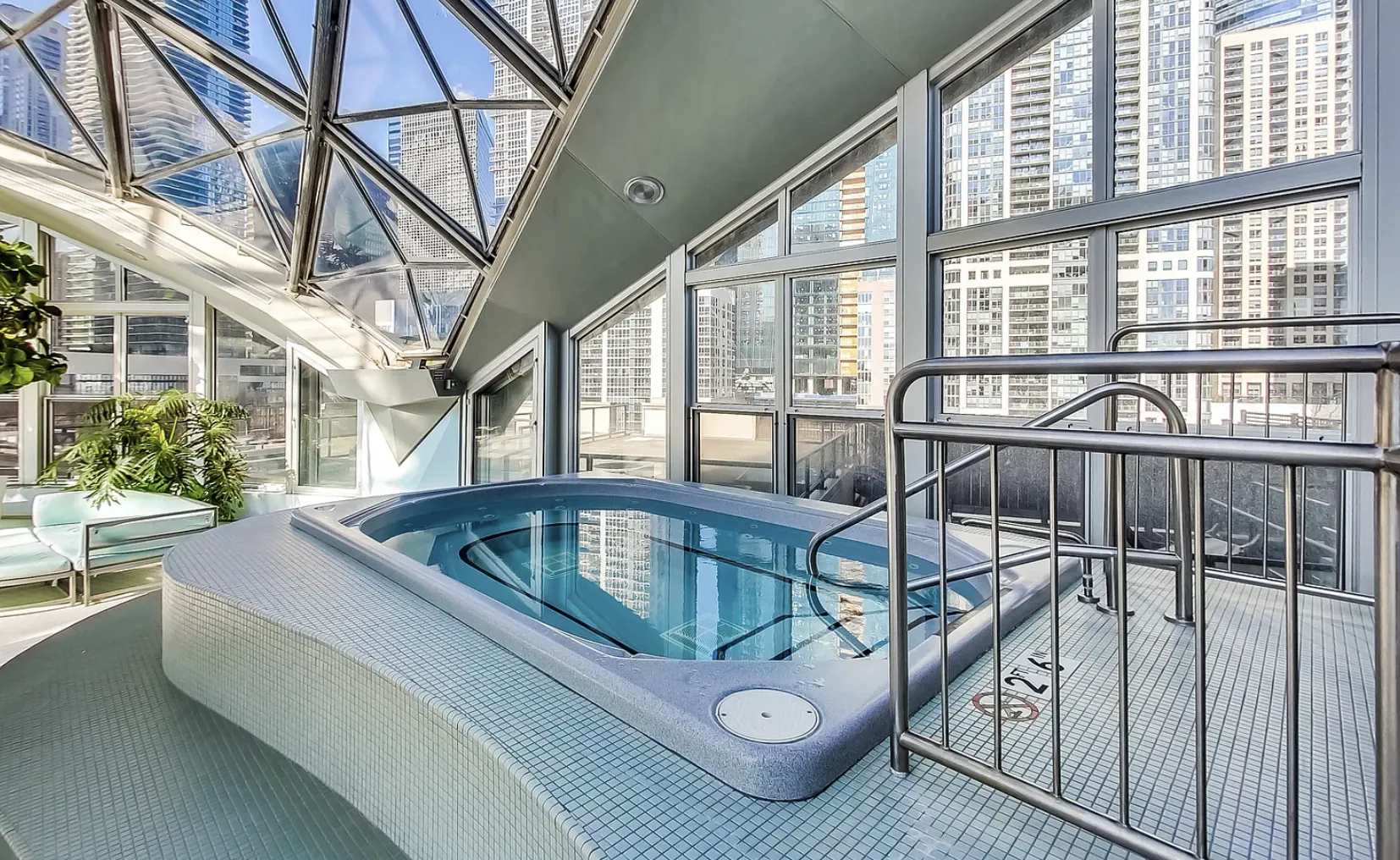 400 E RANDOLPH ST 60601-Outer Drive East-unit#3710-Chicago-IL