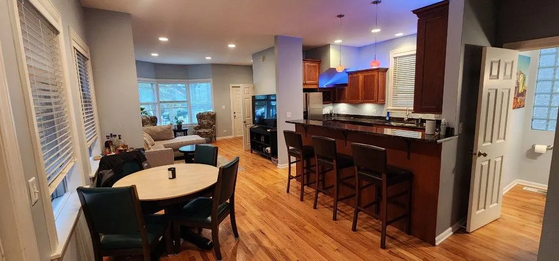 1220 W FLETCHER ST 60657-1220-unit#001-Chicago-IL