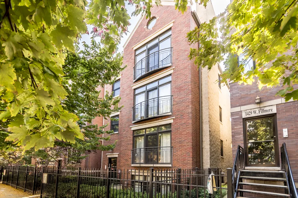 1423 W FLMORE ST 60607-unit#1-Chicago-IL