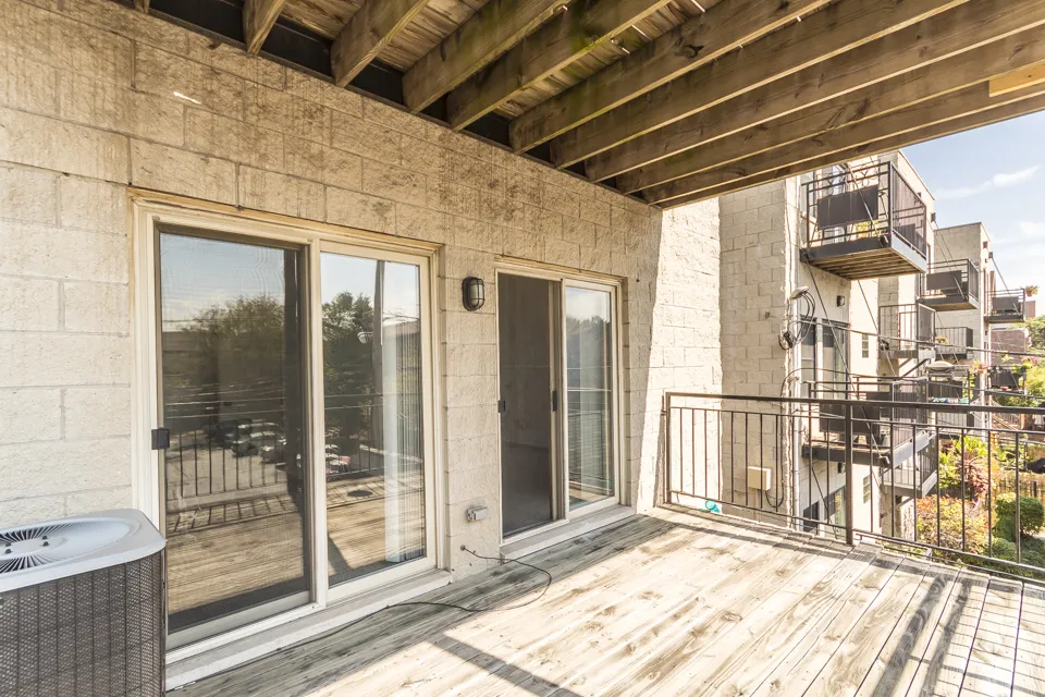 1423 W FLMORE ST 60607-unit#1-Chicago-IL
