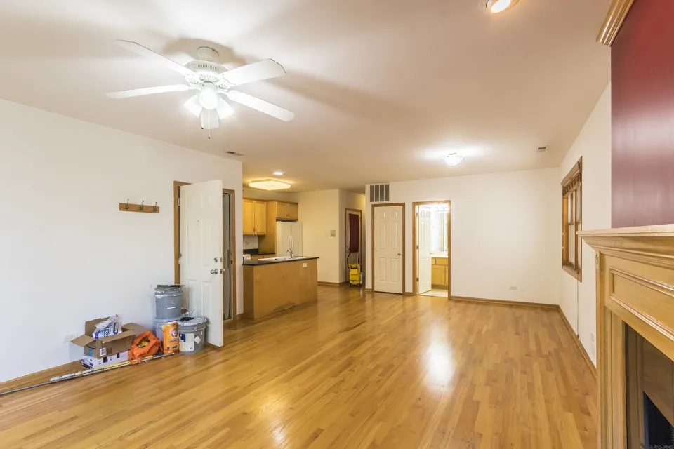 1423 W FLMORE ST 60607-unit#1-Chicago-IL