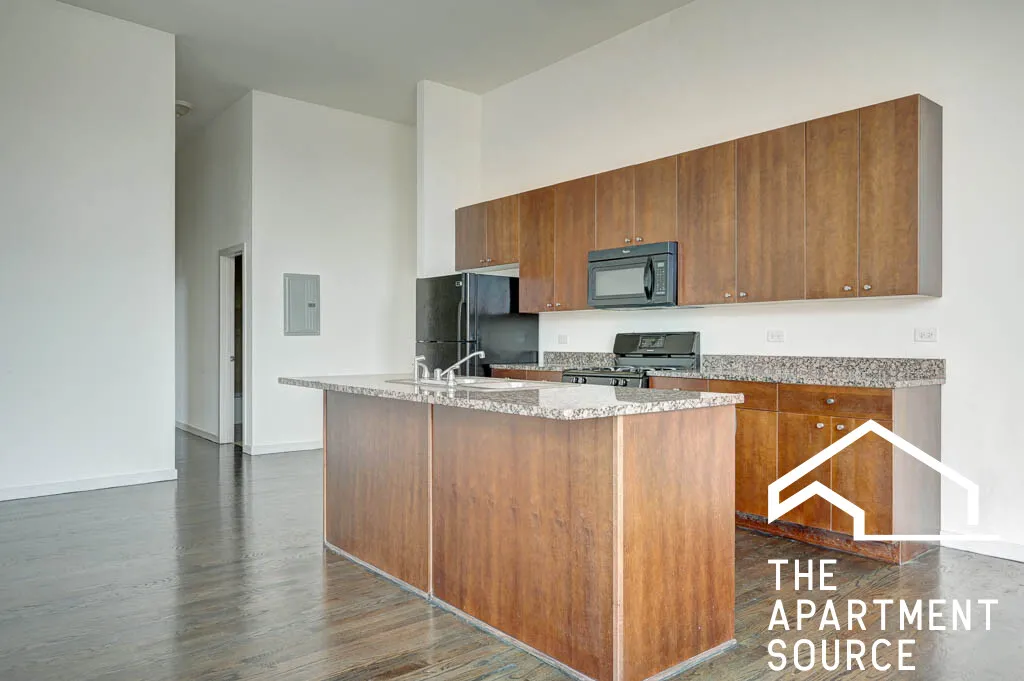 2401 W NORTH AVE 60647-unit#302-Chicago-IL