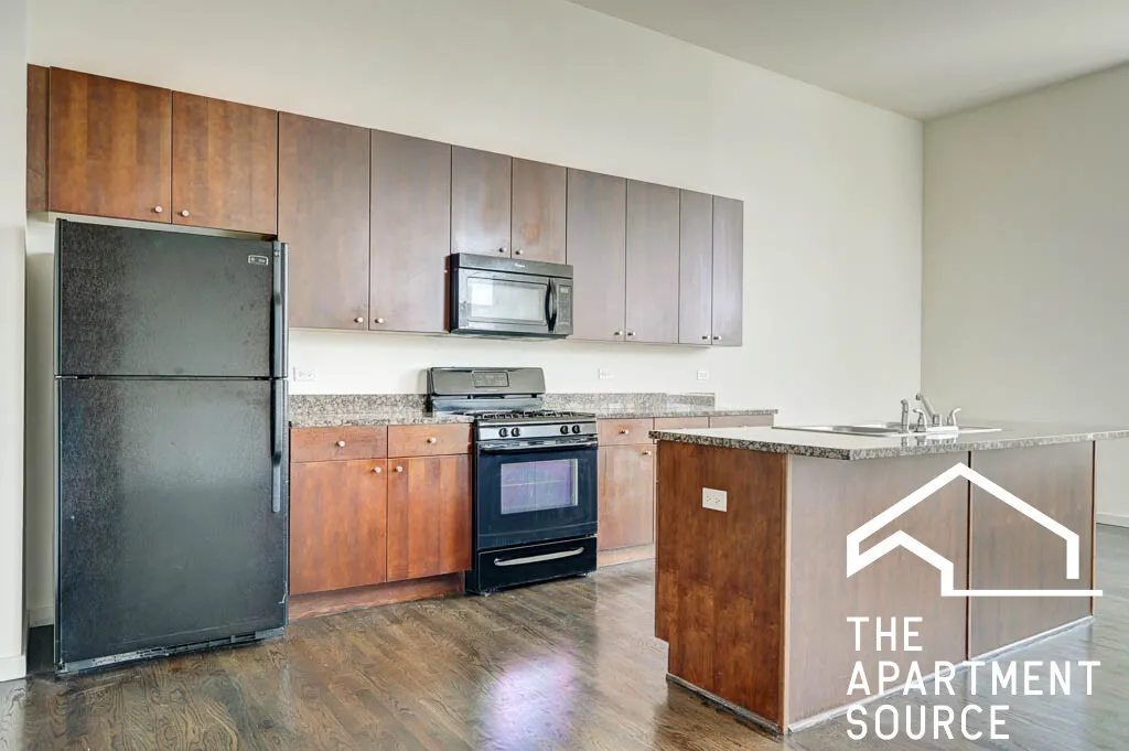 2401 W NORTH AVE 60647-unit#302-Chicago-IL