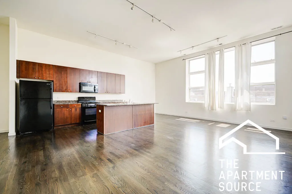 2401 W NORTH AVE 60647-unit#302-Chicago-IL
