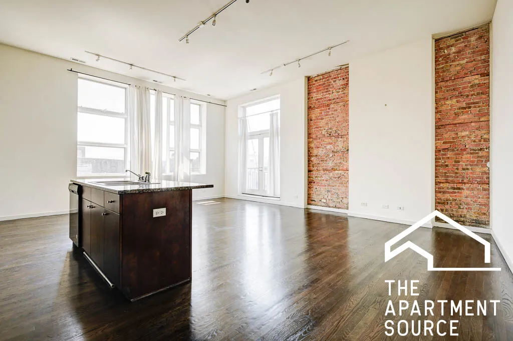 2401 W NORTH AVE 60647-unit#302-Chicago-IL