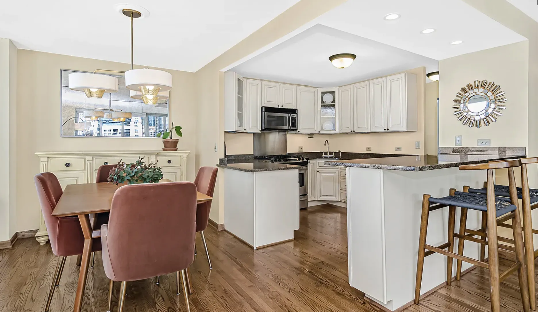 400 E RANDOLPH ST 60601-Outer Drive East-unit#3710-Chicago-IL