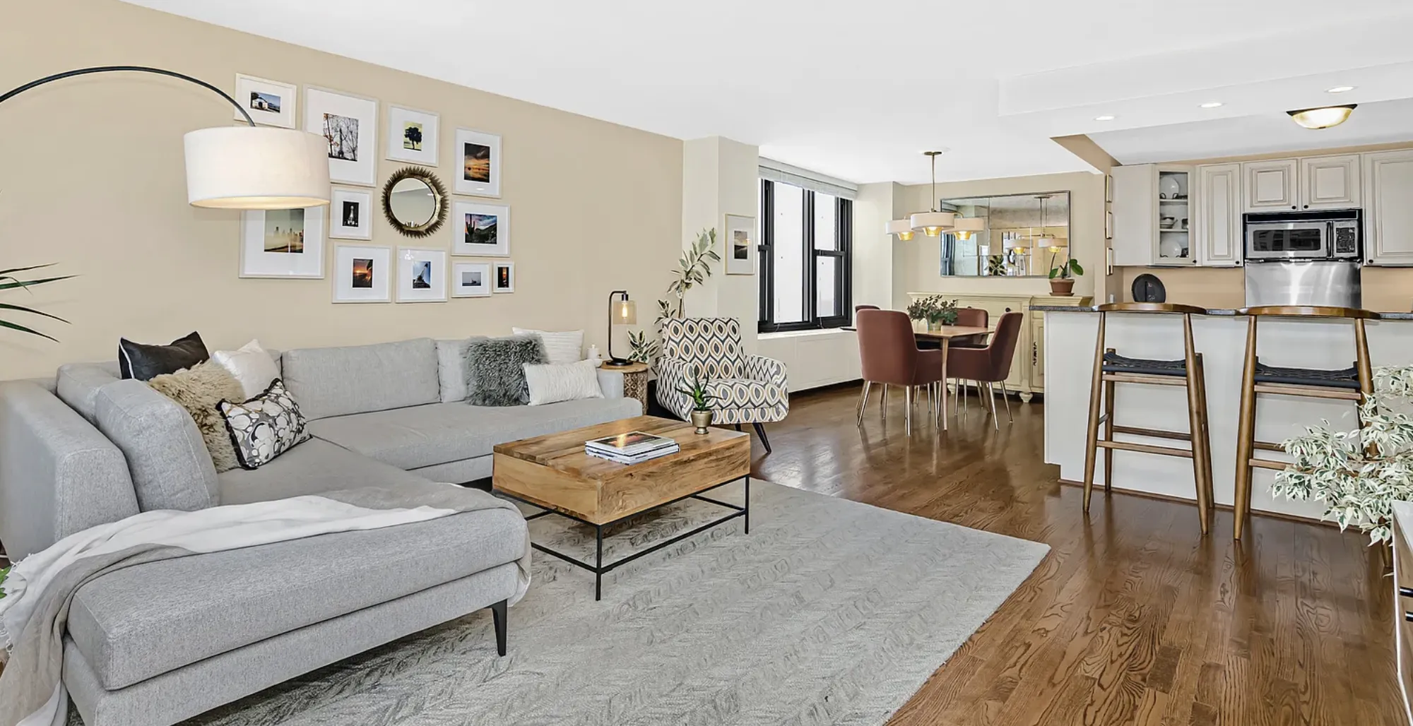 400 E RANDOLPH ST 60601-Outer Drive East-unit#3710-Chicago-IL