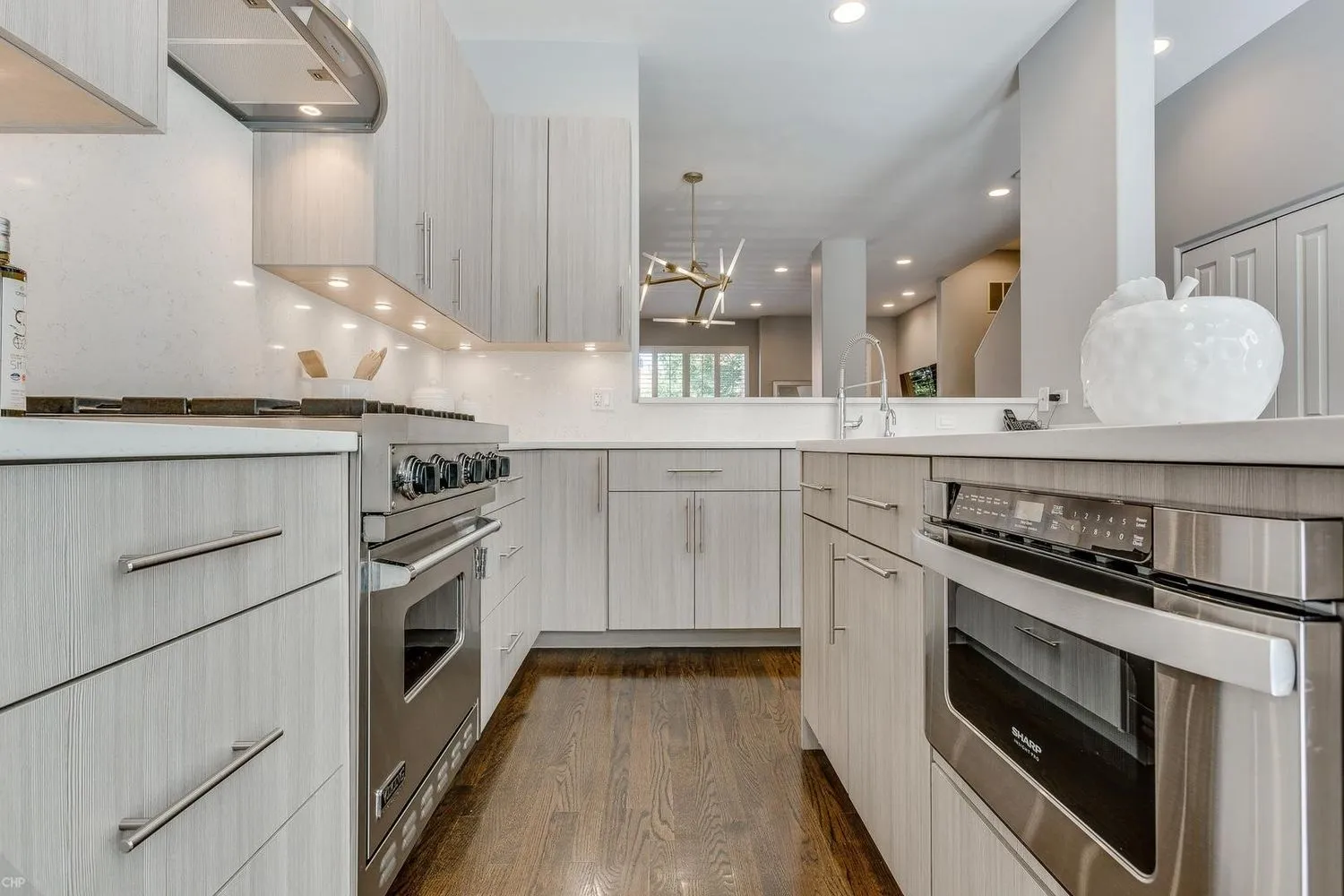 111 S ABERDEEN ST 60607-Chicago-IL