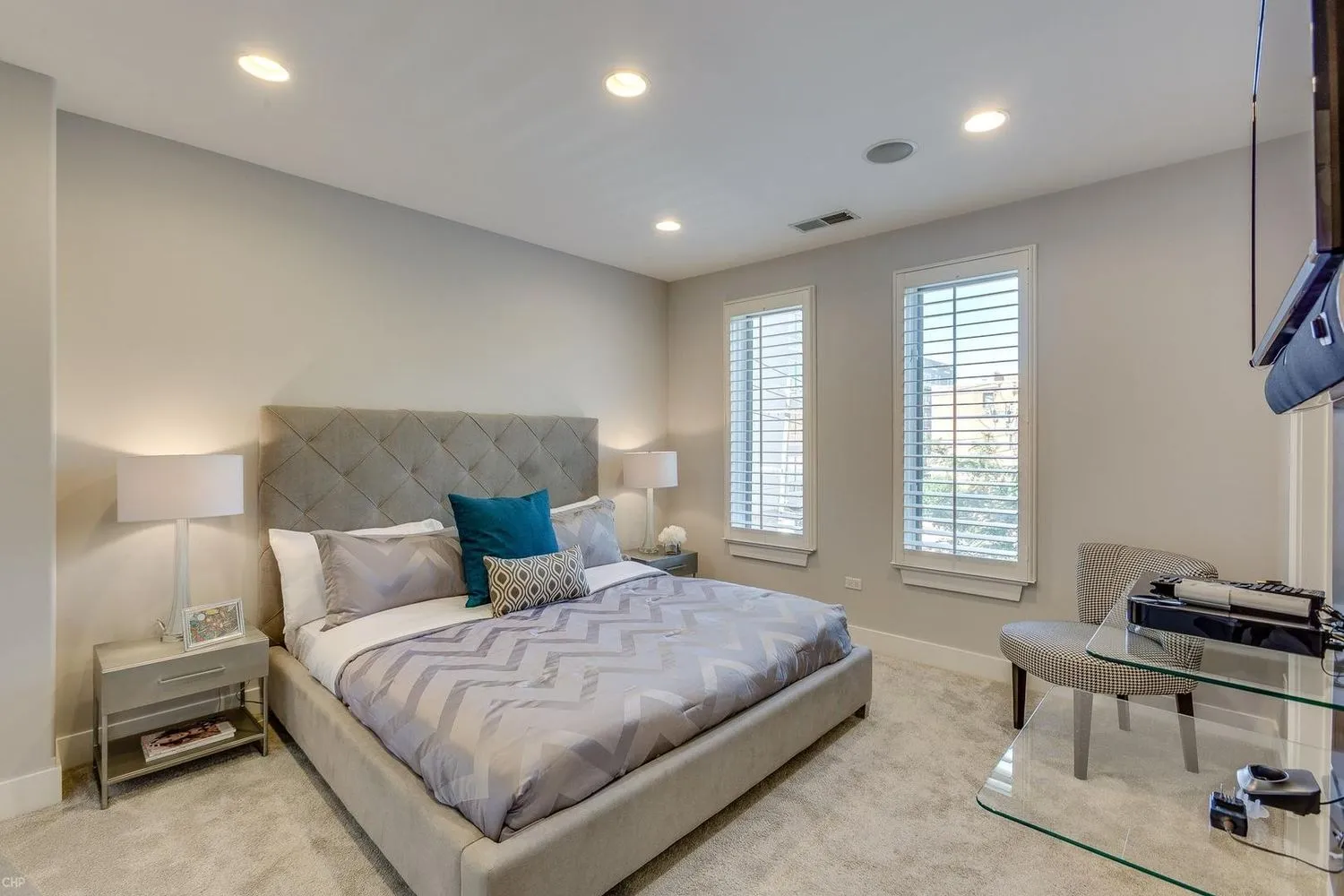 111 S ABERDEEN ST 60607-Chicago-IL
