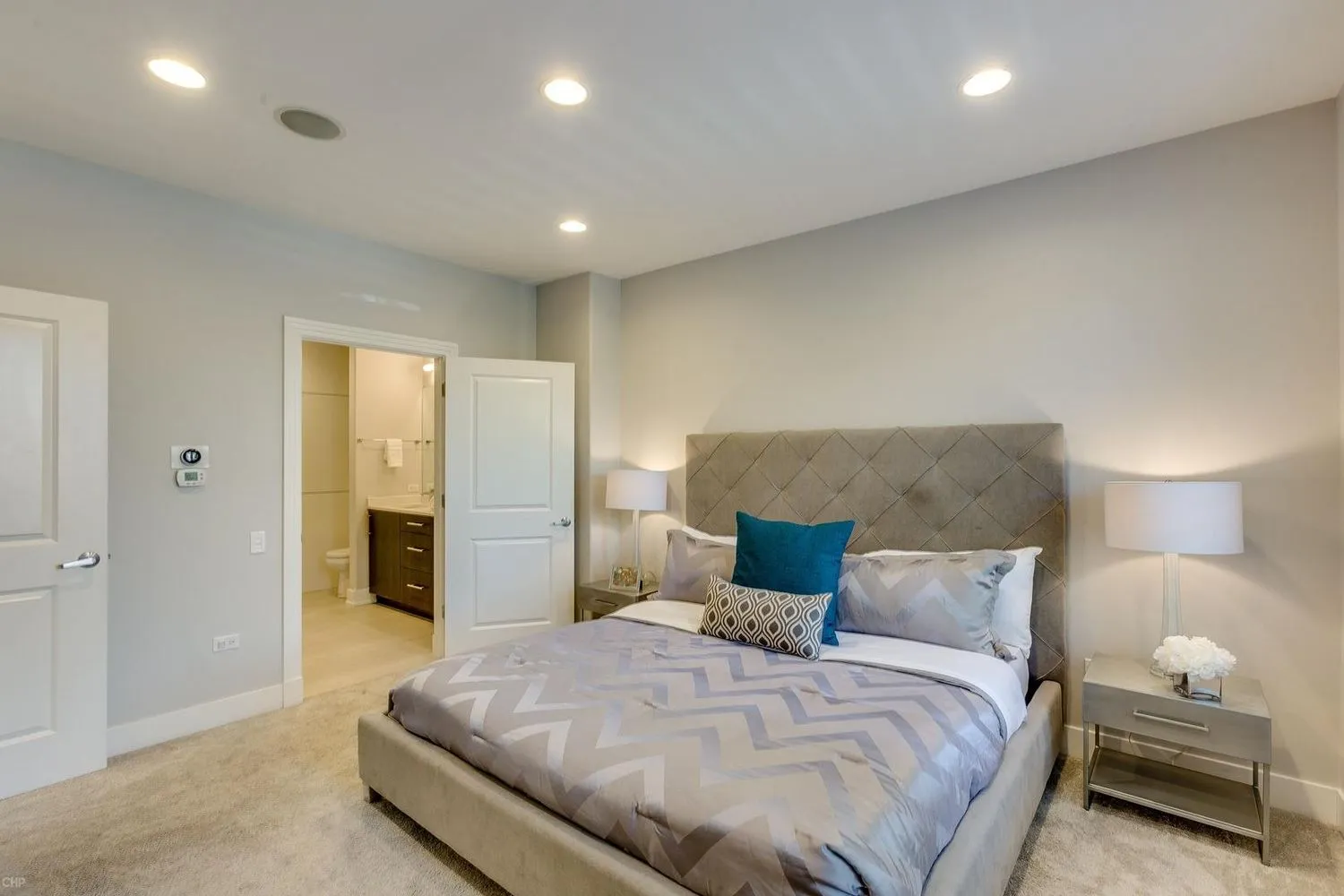 111 S ABERDEEN ST 60607-Chicago-IL