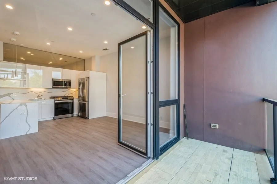 2353 W WABANSIA AVE 60647-Bucktown Gateway Apts-unit#0509-Chicago-IL