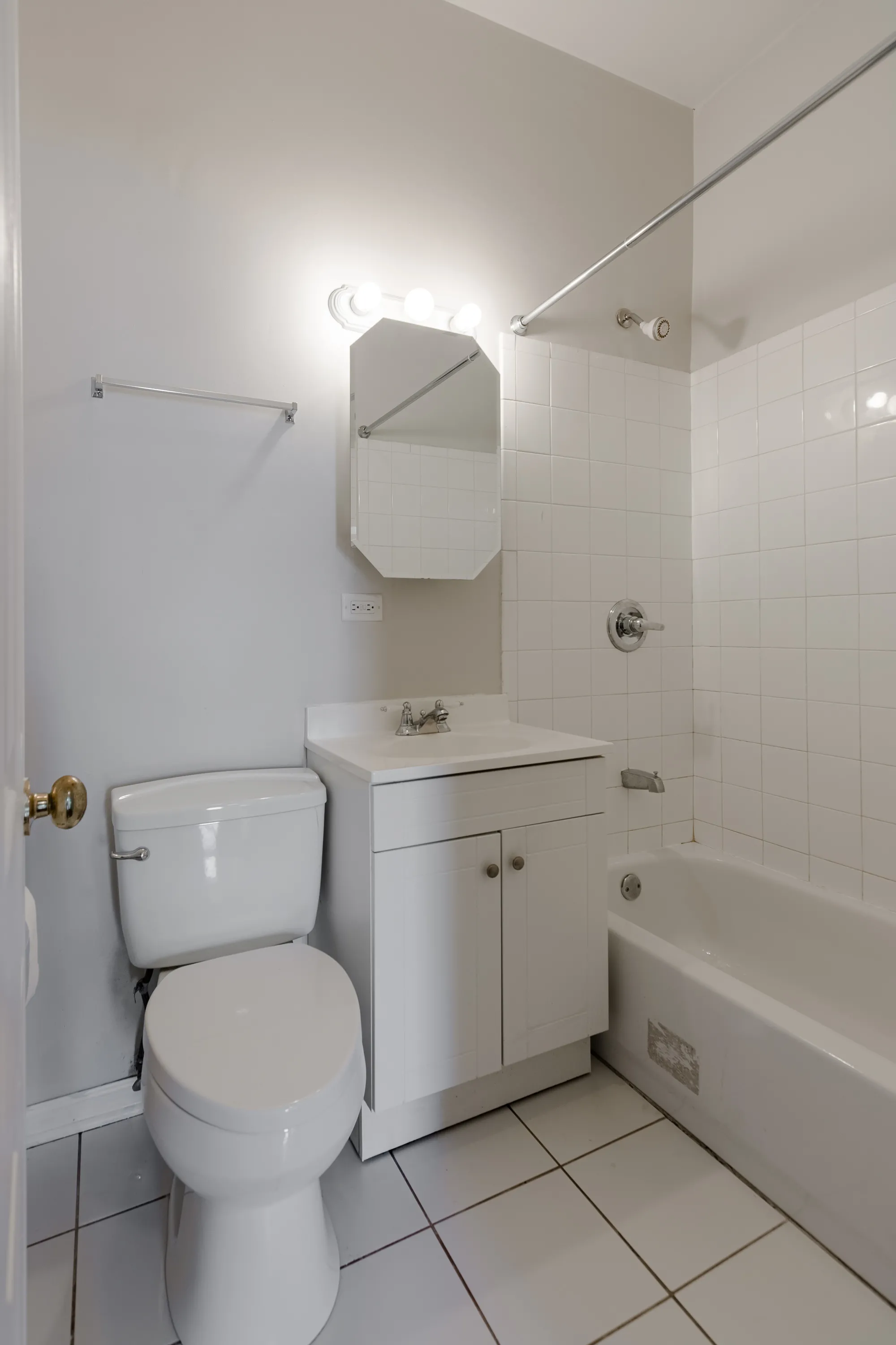 3039 N LINCOLN AVE 60657-unit#3E-Chicago-IL