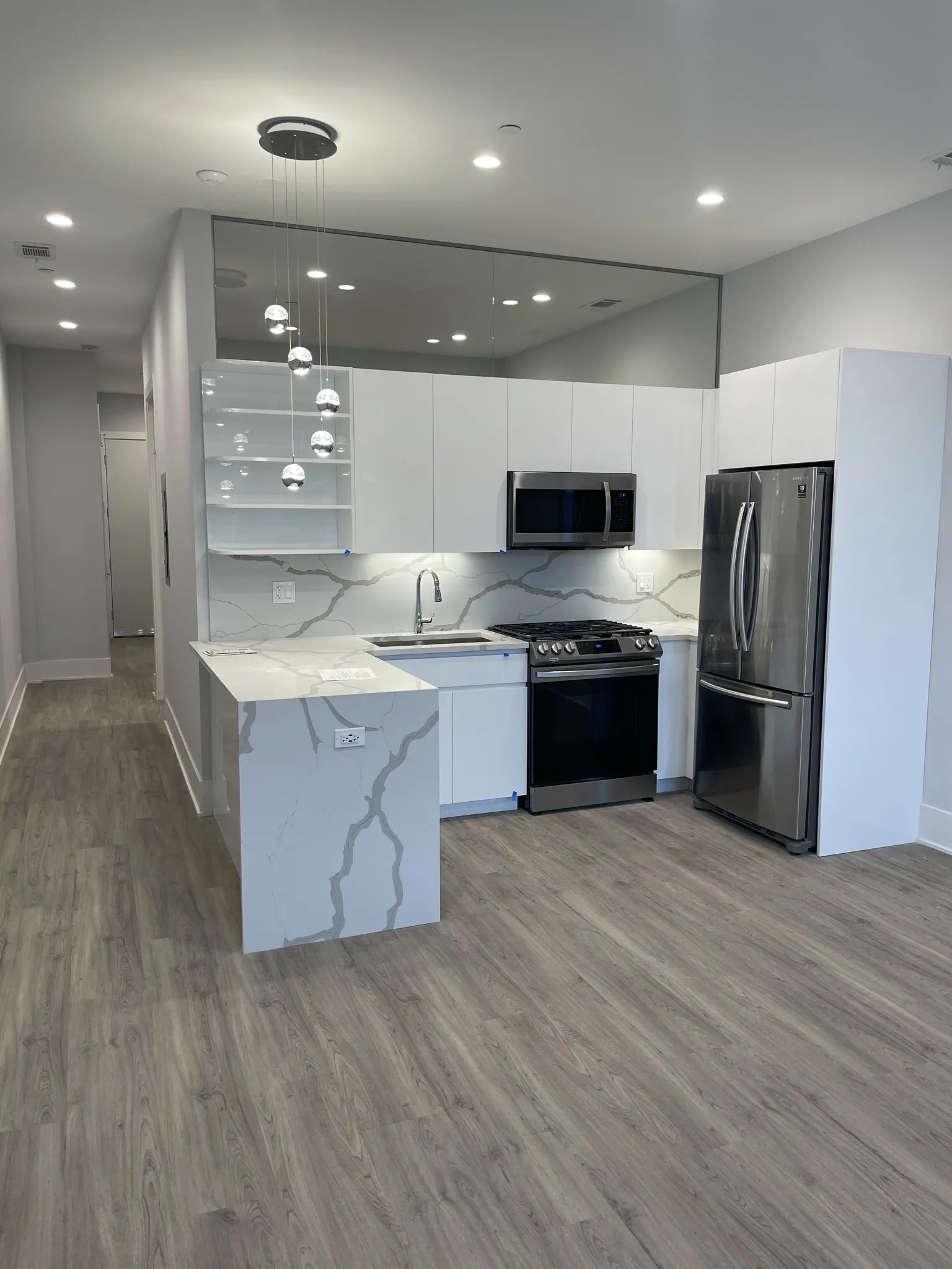 2353 W WABANSIA AVE 60647-Bucktown Gateway Apts-unit#0509-Chicago-IL