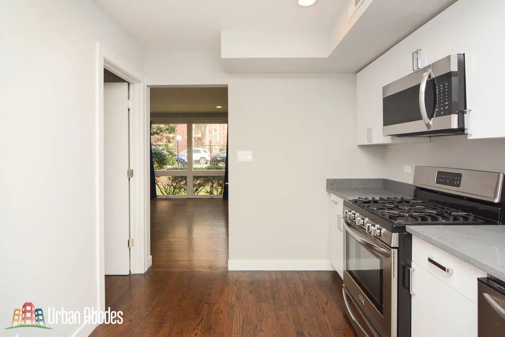 1352 N CLEVELAND AVE 60610-unit#2-Chicago-IL