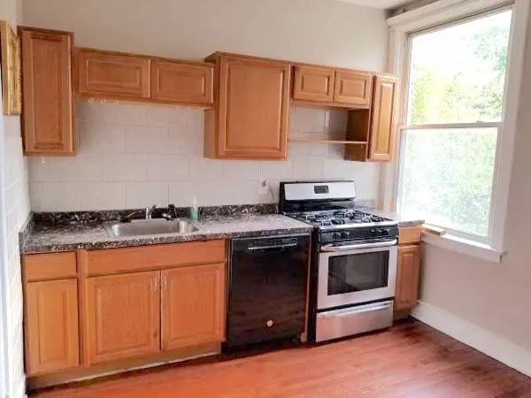 4861 N ASHLAND AVE 60640-unit#Apt2-Chicago-IL