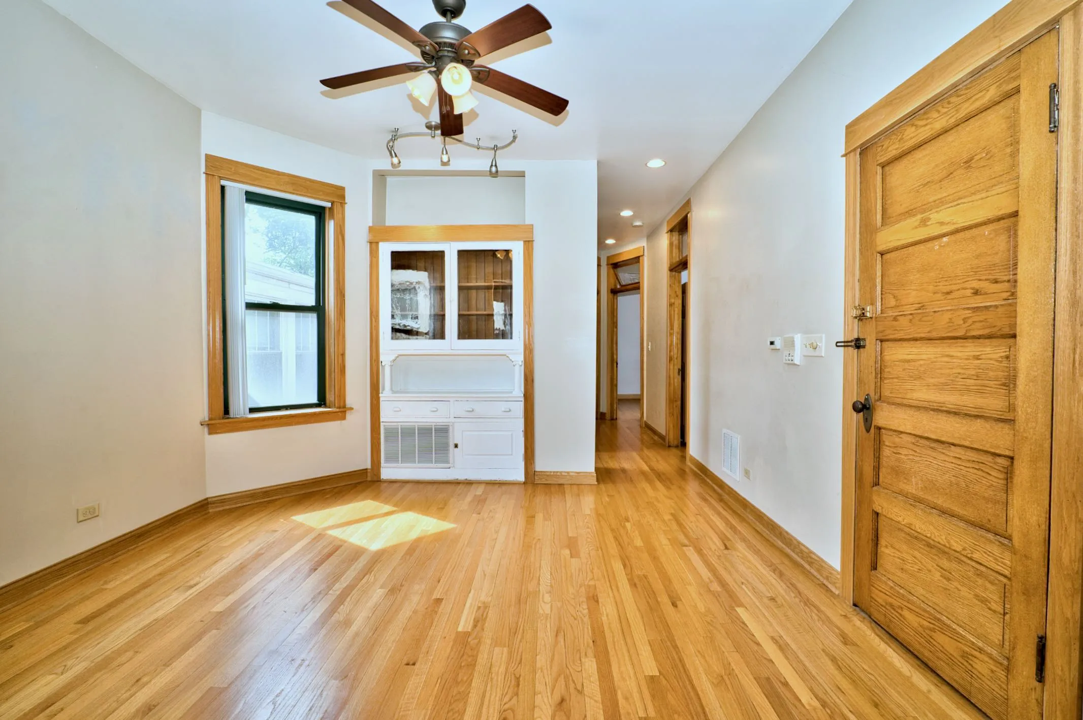 1649 W FOSTER AVE 60640-unit#02-Chicago-IL