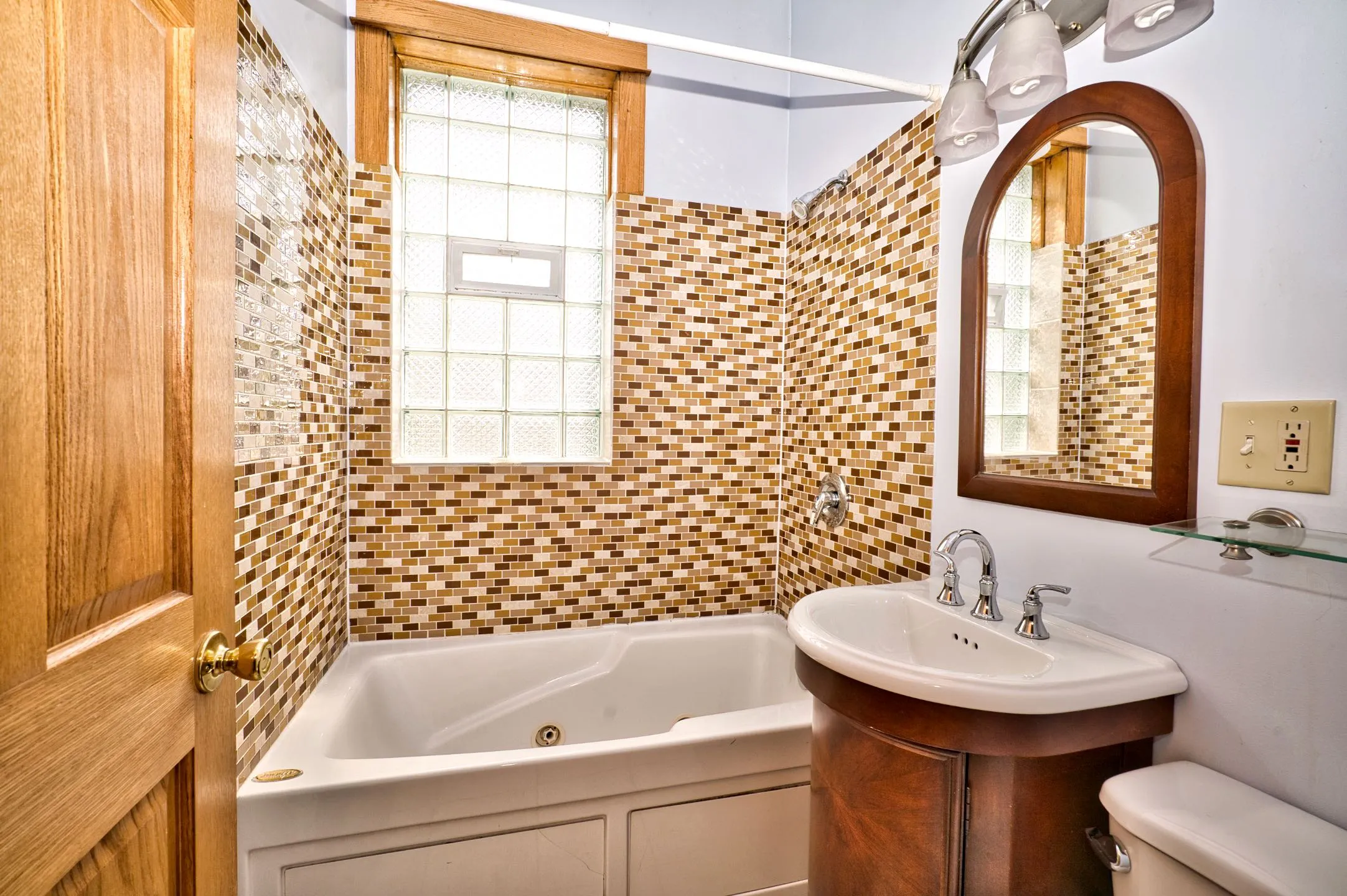 1649 W FOSTER AVE 60640-unit#02-Chicago-IL