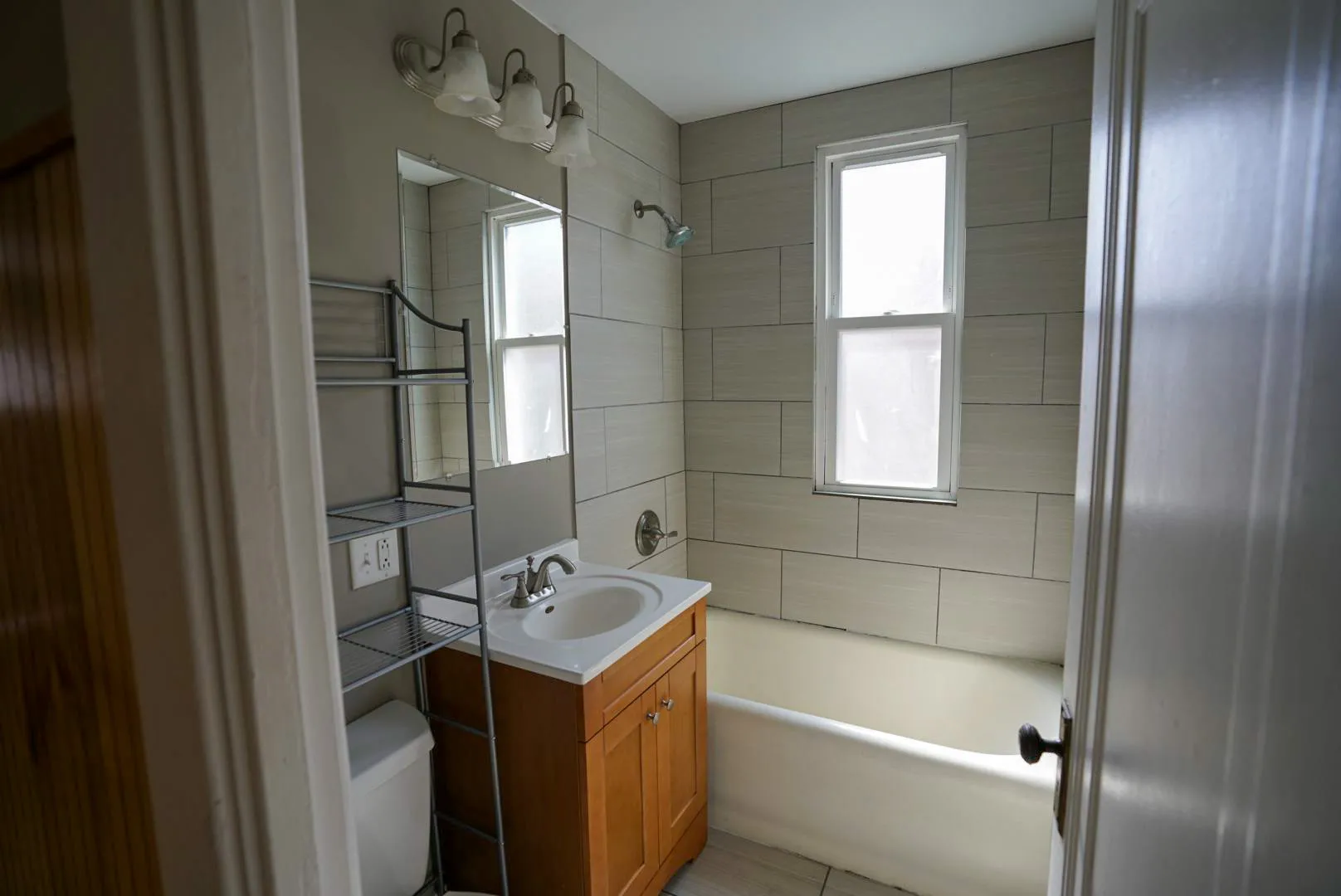 3233 N TROY ST 60618-unit#Apt 2-Chicago-IL