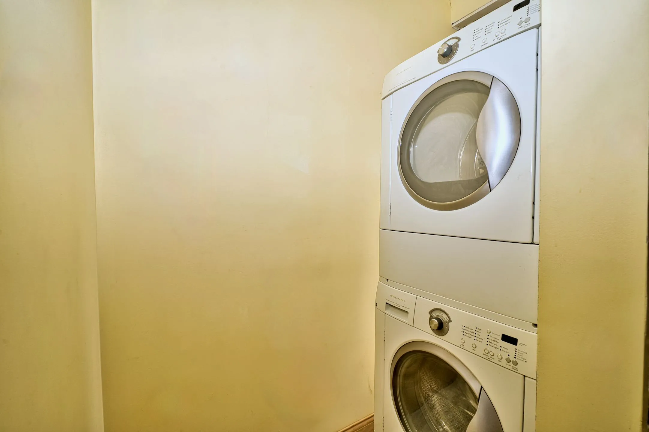 1649 W FOSTER AVE 60640-unit#02-Chicago-IL