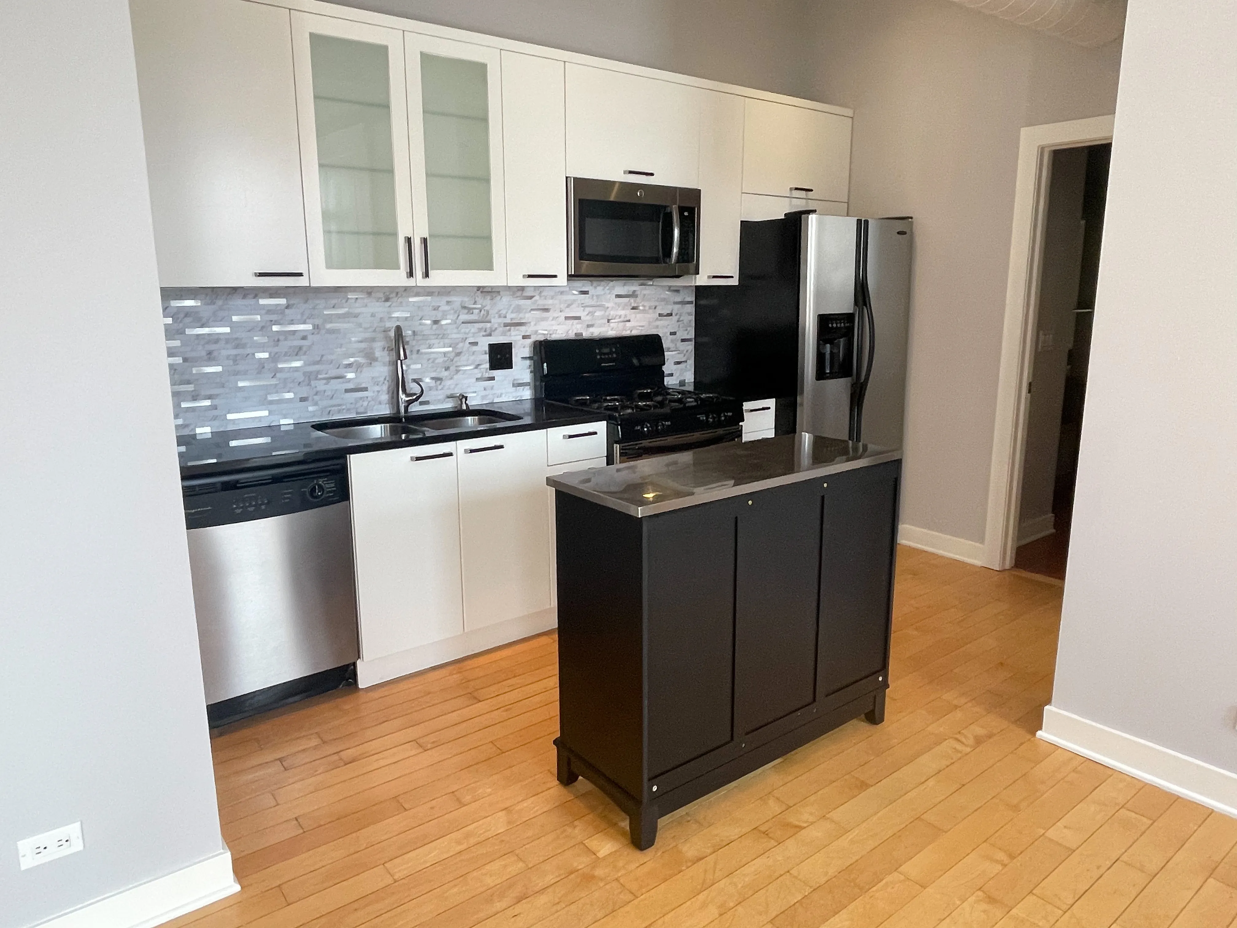 811 W EASTWOOD AVE 60640-Eastwood By the Lake Condos-unit#A607-Chicago-IL