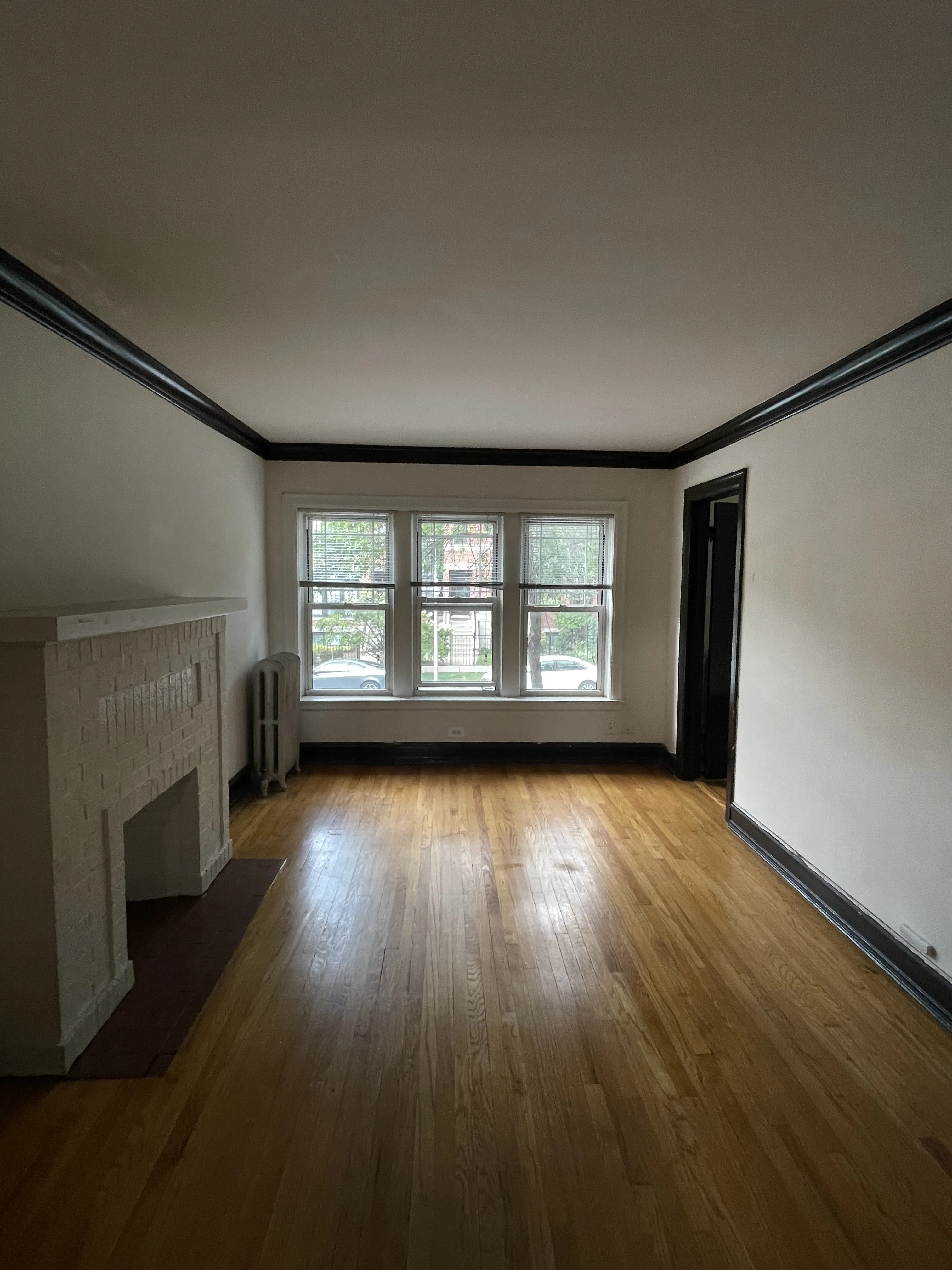 3657 N RACINE AVE 60613-Waveland Apartments-unit#01-Chicago-IL